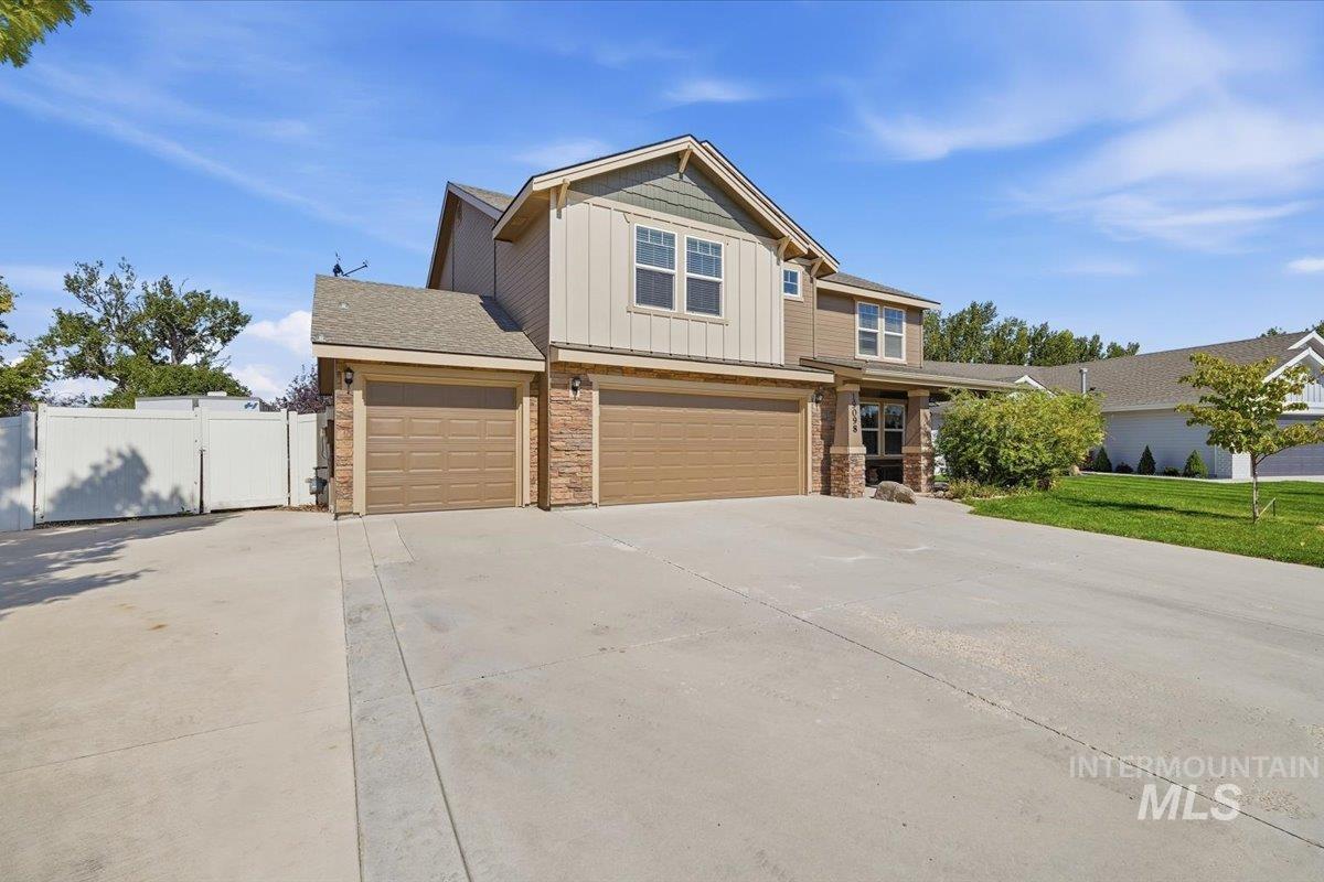 19098 Kenney Way, Caldwell, Idaho 83605, 4 Bedrooms, 2.5 Bathrooms, Residential For Sale, Price $515,000, 98999119