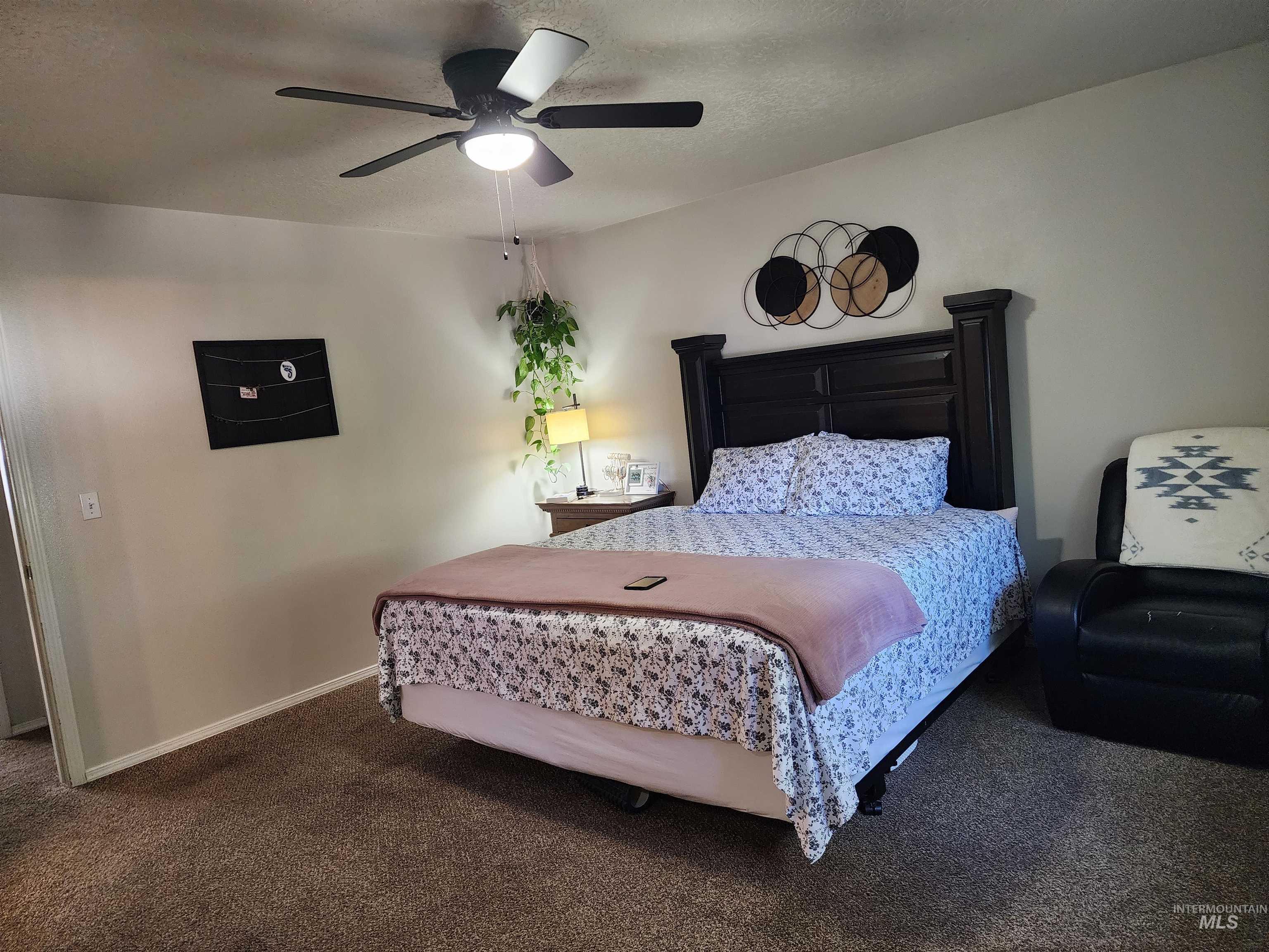 14306 Carolina St, Caldwell, Idaho 83607, 4 Bedrooms, 2.5 Bathrooms, Residential For Sale, Price $389,000,MLS 98999122