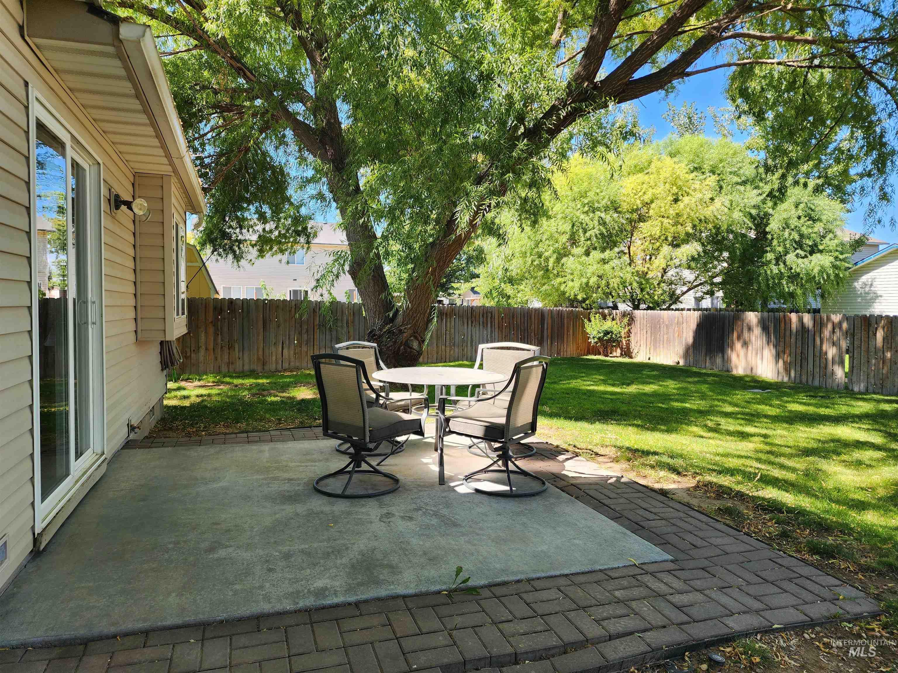 14306 Carolina St, Caldwell, Idaho 83607, 4 Bedrooms, 2.5 Bathrooms, Residential For Sale, Price $389,000,MLS 98999122