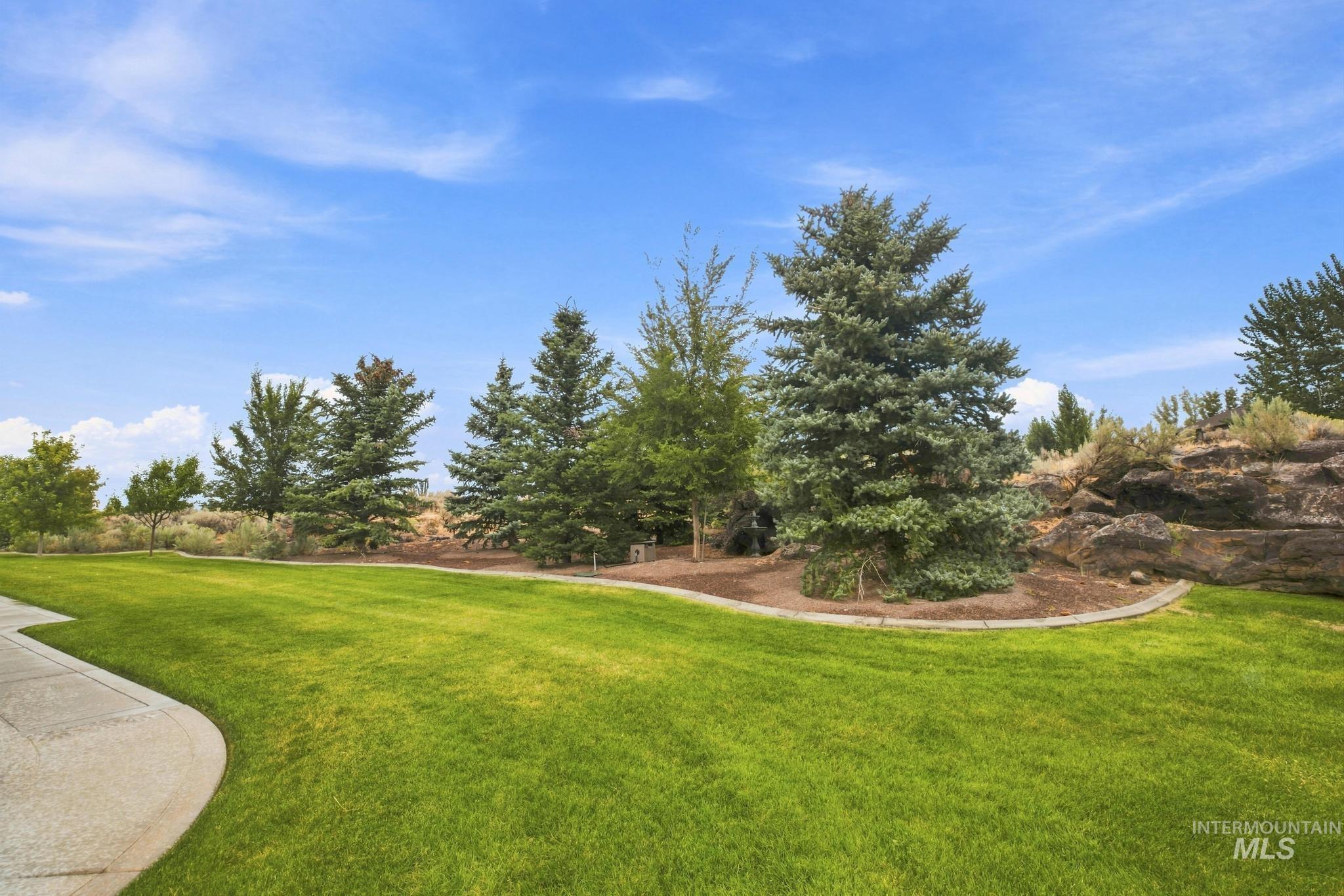 4082 Sage Springs Cir, Kimberly, Idaho 83341, 6 Bedrooms, 5.5 Bathrooms, Residential For Sale, Price $1,625,000, 98999127
