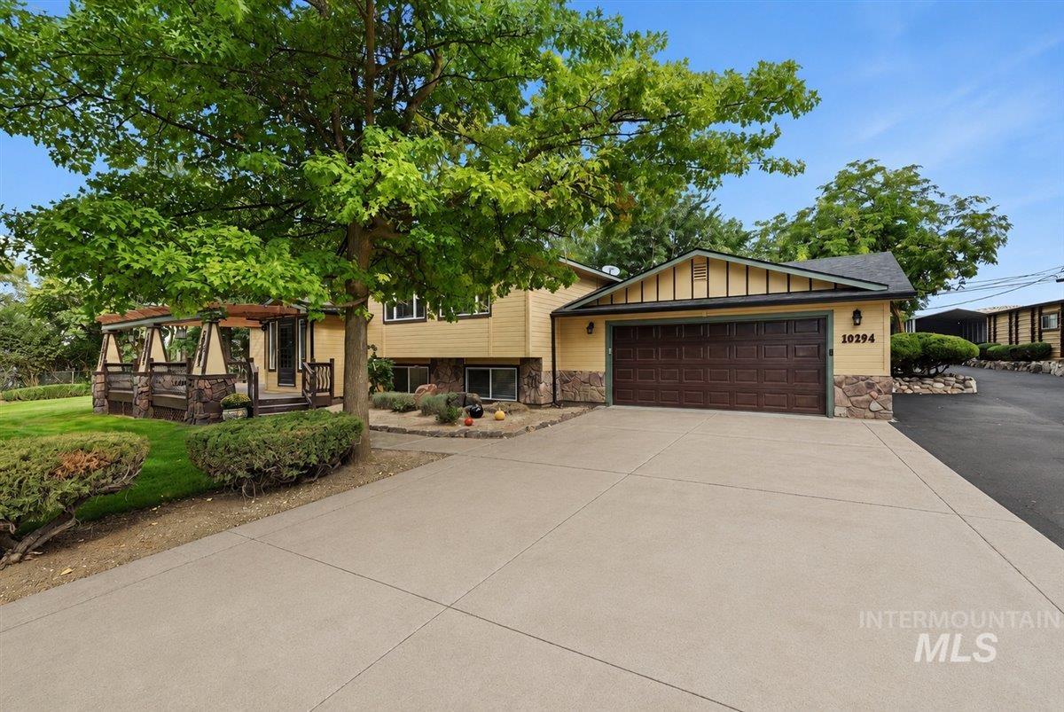 10294 W Prairie Rd, Boise, Idaho 83714, 4 Bedrooms, 3.5 Bathrooms, Residential For Sale, Price $1,150,000,MLS 98999135