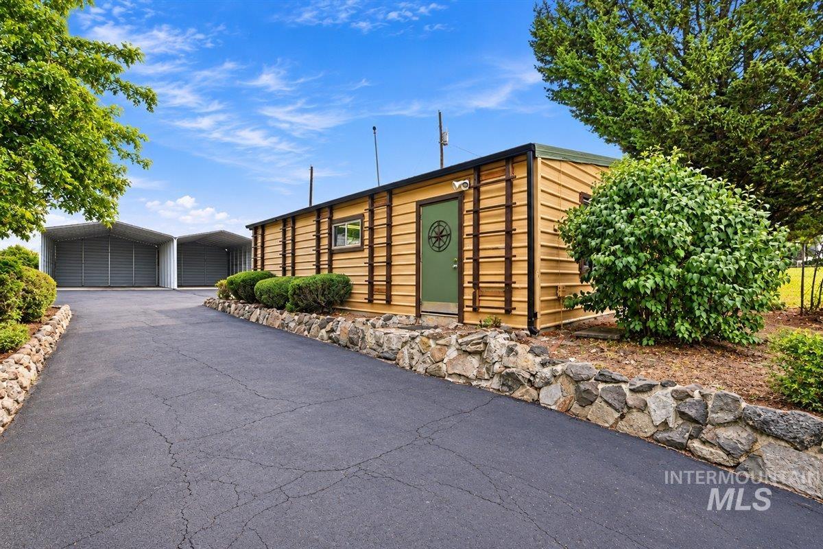 10294 W Prairie Rd, Boise, Idaho 83714, 4 Bedrooms, 3.5 Bathrooms, Residential For Sale, Price $1,150,000,MLS 98999135