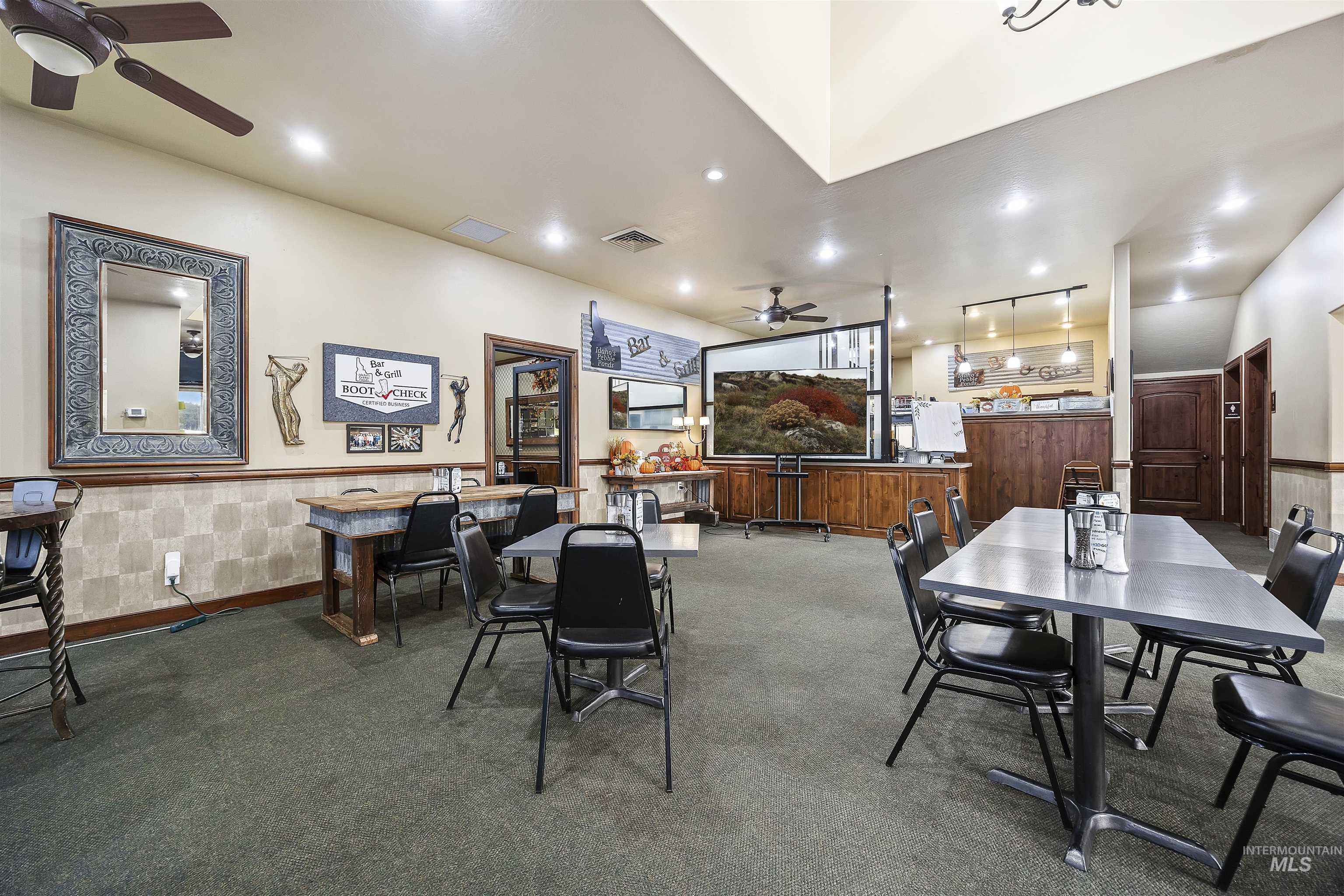 4035 N 2300 E, Filer, Idaho 83301, Business/Commercial For Sale, Price $1,500,000, 98999136