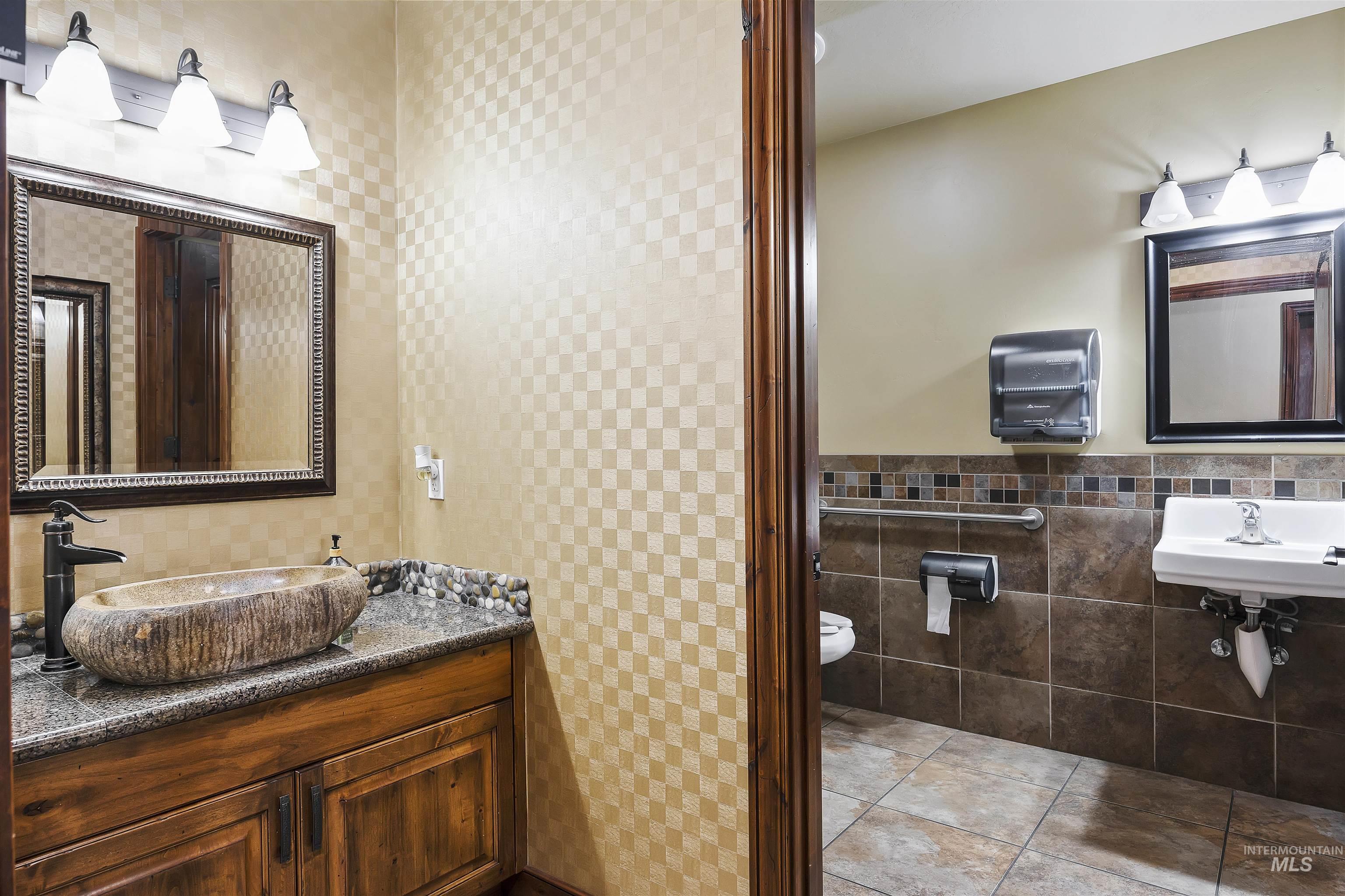 4035 N 2300 E, Filer, Idaho 83301, Business/Commercial For Sale, Price $1,500,000, 98999136