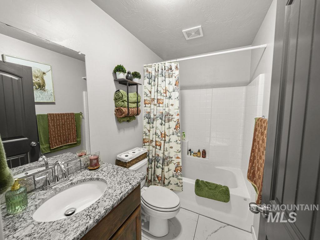 1486 Summer Springs, Buhl, Idaho 83316, 3 Bedrooms, 2 Bathrooms, Residential For Sale, Price $348,000, 98999137