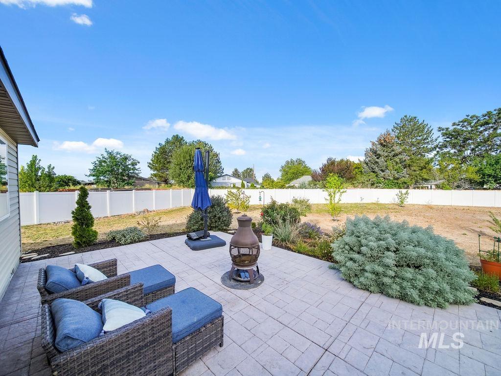 1486 Summer Springs, Buhl, Idaho 83316, 3 Bedrooms, 2 Bathrooms, Residential For Sale, Price $348,000, 98999137