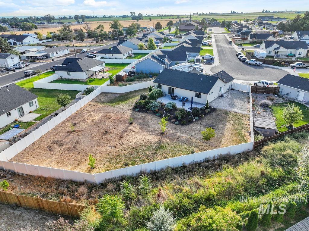1486 Summer Springs, Buhl, Idaho 83316, 3 Bedrooms, 2 Bathrooms, Residential For Sale, Price $348,000, 98999137