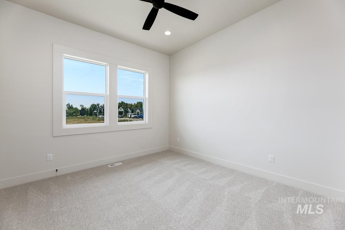 545 Midpoint Ave, Middleton, Idaho 83644, 3 Bedrooms, 3.5 Bathrooms, Residential For Sale, Price $1,350,000, 98999140
