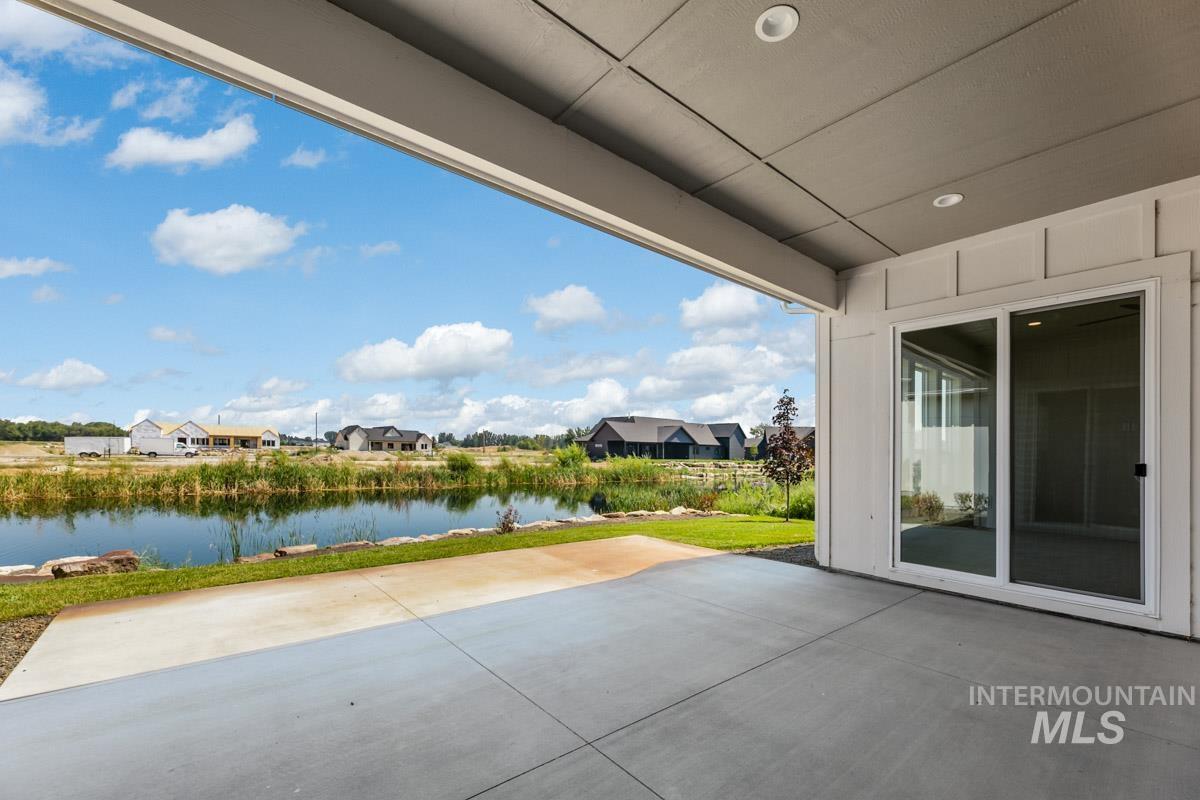 545 Midpoint Ave, Middleton, Idaho 83644, 3 Bedrooms, 3.5 Bathrooms, Residential For Sale, Price $1,350,000, 98999140