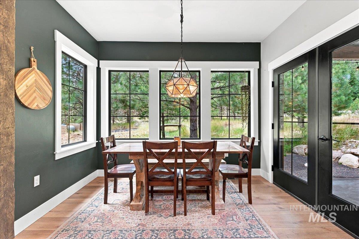 12 Cassia Ct, McCall, Idaho 83638, 4 Bedrooms, 3 Bathrooms, Residential For Sale, Price $1,200,000,MLS 98999141