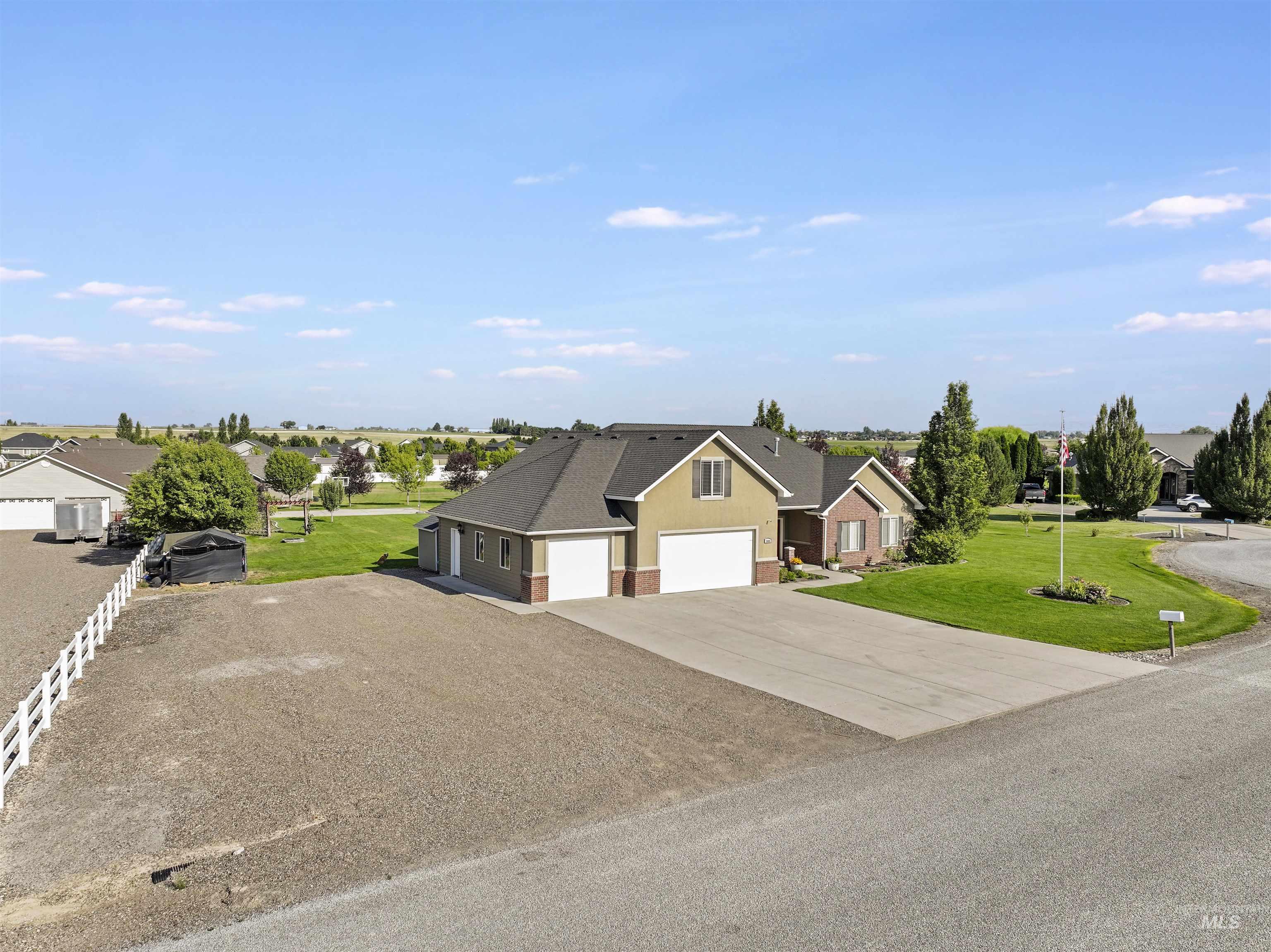3888 N 3614 E, Kimberly, Idaho 83341, 7 Bedrooms, 3.5 Bathrooms, Residential For Sale, Price $875,000,MLS 98999147