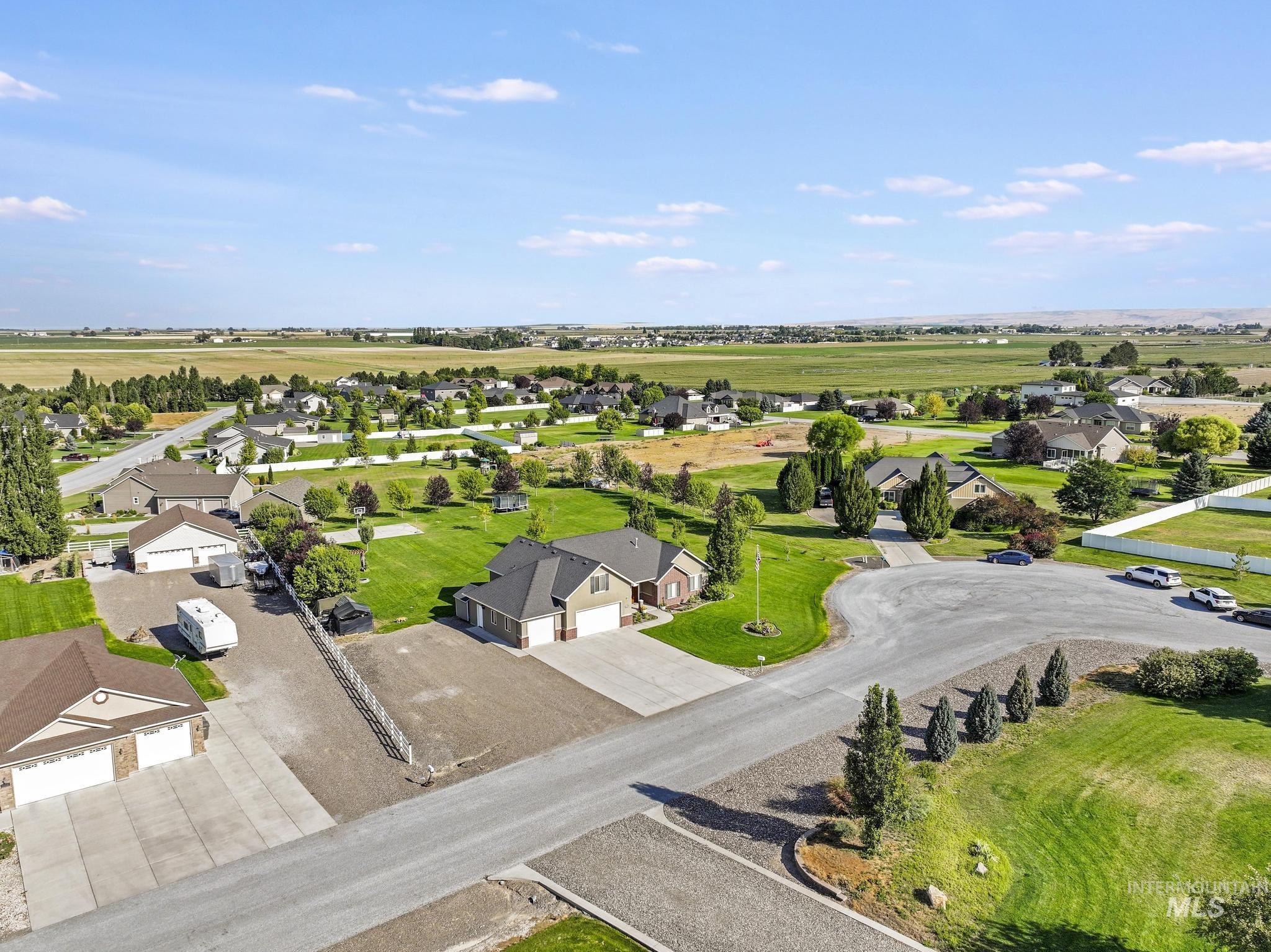 3888 N 3614 E, Kimberly, Idaho 83341, 7 Bedrooms, 3.5 Bathrooms, Residential For Sale, Price $875,000,MLS 98999147