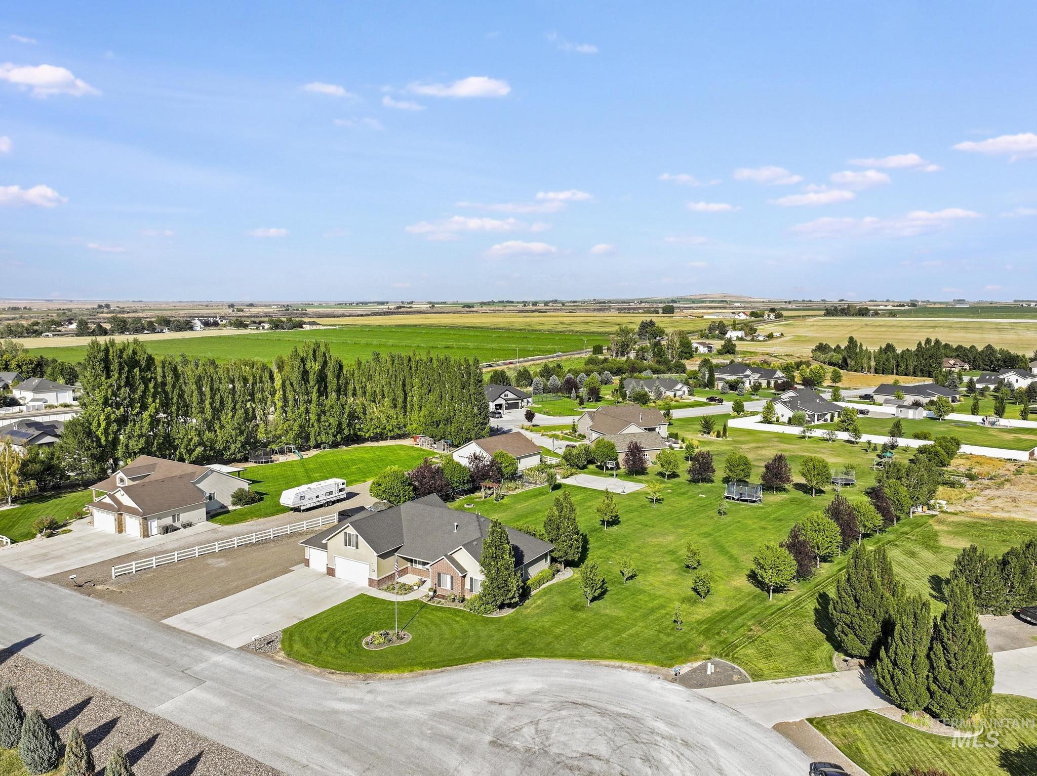 3888 N 3614 E, Kimberly, Idaho 83341, 7 Bedrooms, 3.5 Bathrooms, Residential For Sale, Price $875,000,MLS 98999147
