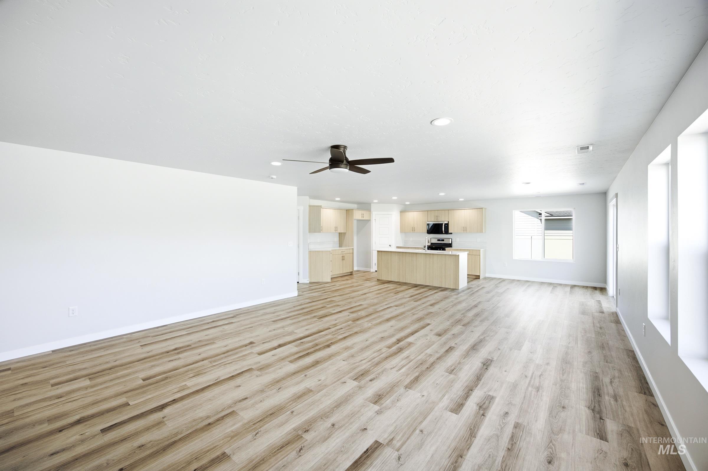 3058 N Porgy Way, Eagle, Idaho 83616, 4 Bedrooms, 3 Bathrooms, Residential For Sale, Price $764,990,MLS 98999152