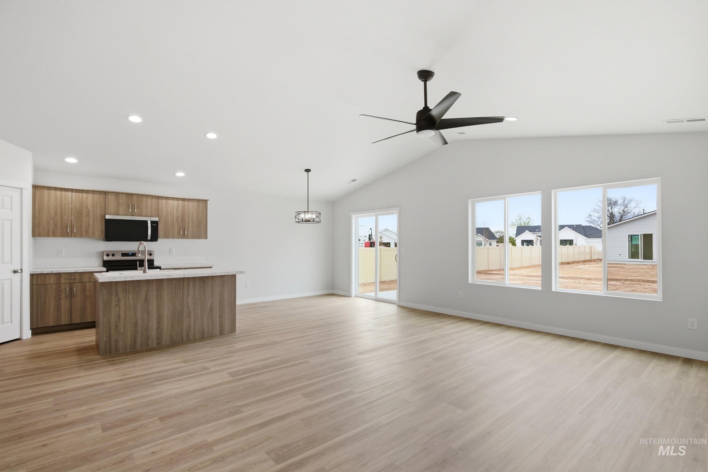 11904 Ruminants St, Nampa, Idaho 83651, 3 Bedrooms, 2 Bathrooms, Residential For Sale, Price $429,990,MLS 98999155