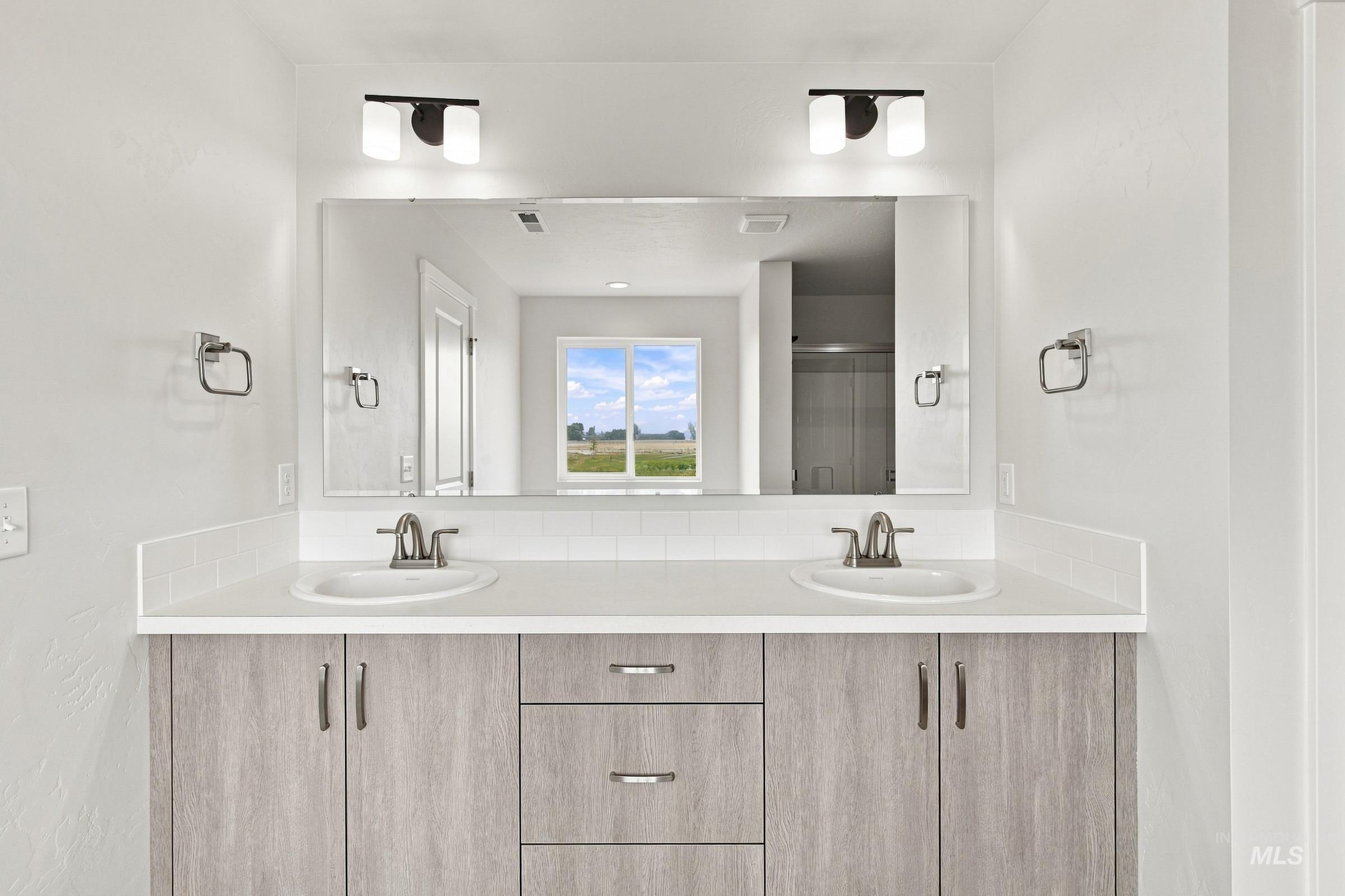 460 Aplomado Ct, Middleton, Idaho 83644, 4 Bedrooms, 2.5 Bathrooms, Residential For Sale, Price $534,990,MLS 98999164
