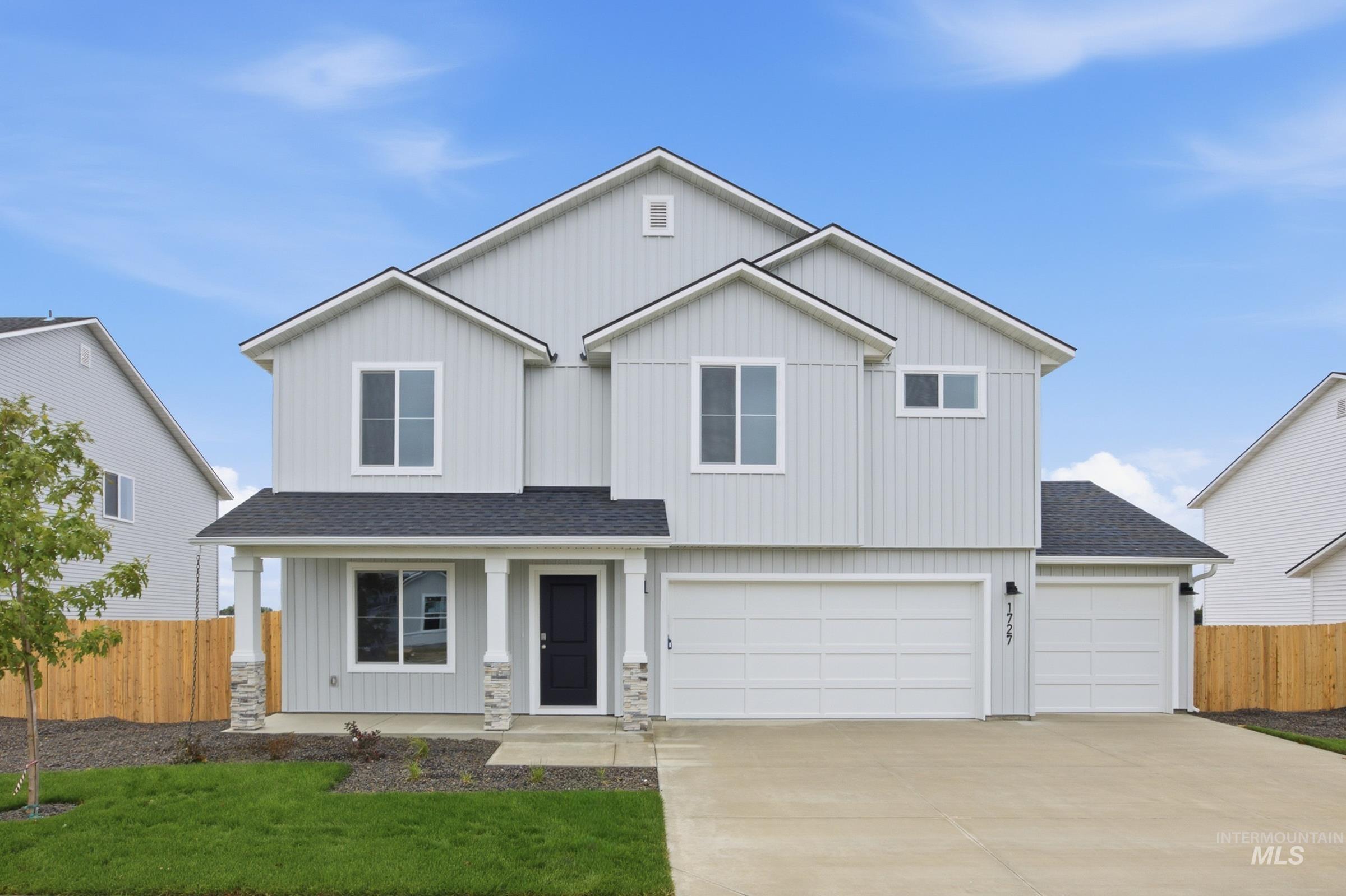 1727 Gyrfalcon St, Middleton, Idaho 83644, 5 Bedrooms, 3 Bathrooms, Residential For Sale, Price $519,990,MLS 98999167