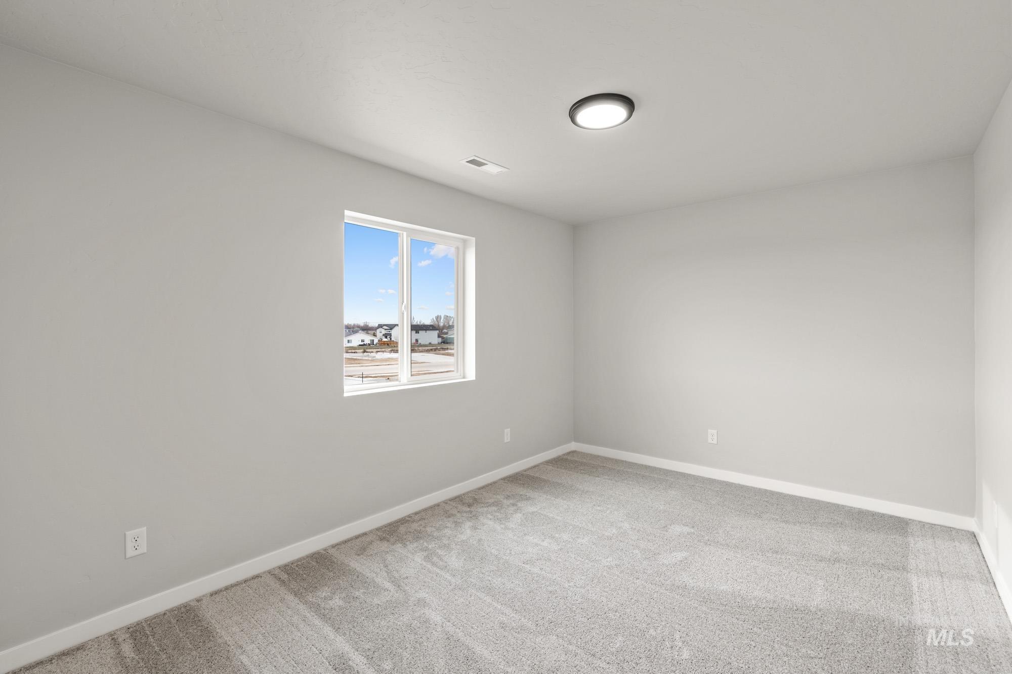 1727 Gyrfalcon St, Middleton, Idaho 83644, 5 Bedrooms, 3 Bathrooms, Residential For Sale, Price $519,990,MLS 98999167