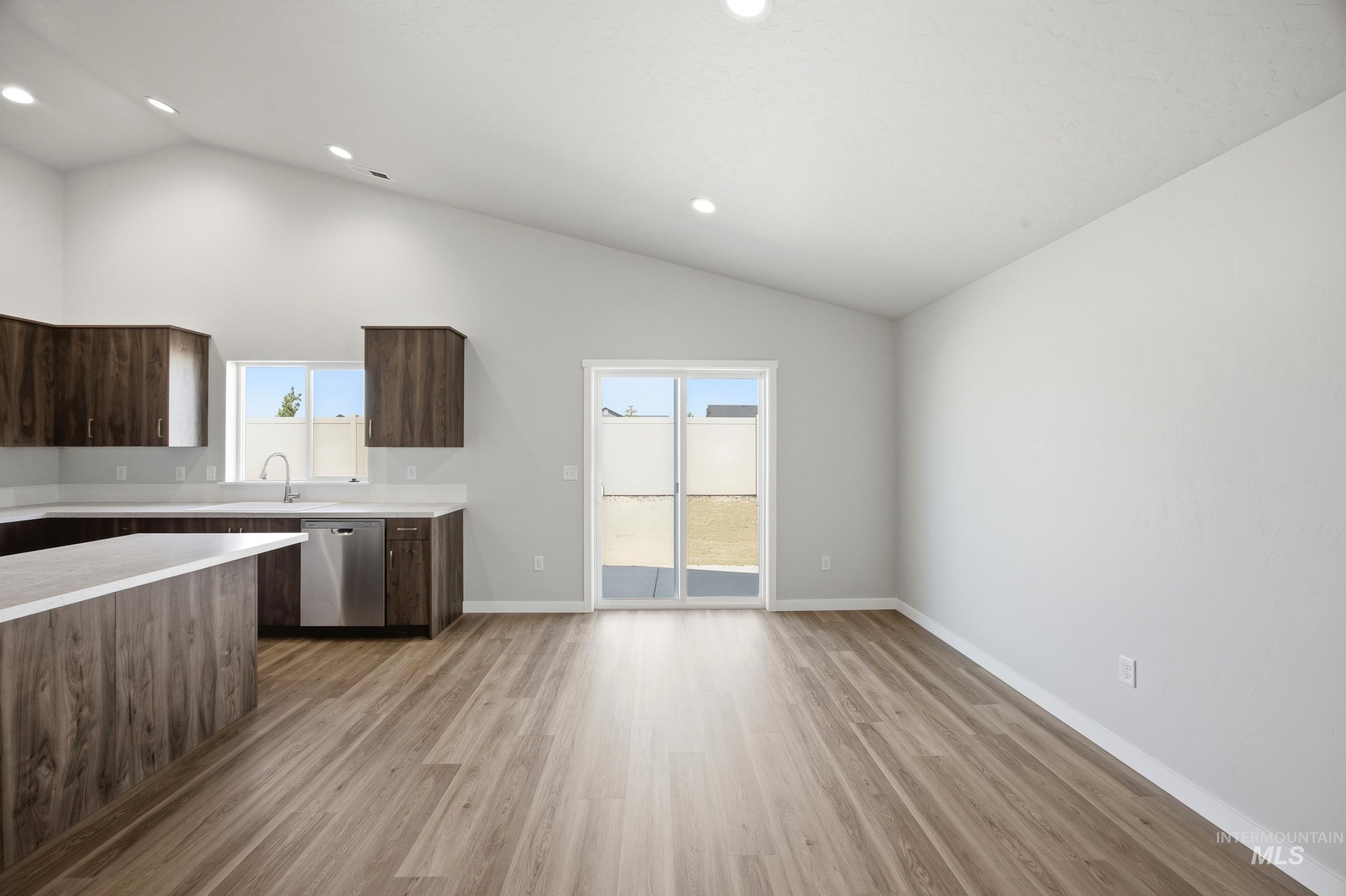 1698 Dyer St, Middleton, Idaho 83644, 4 Bedrooms, 2 Bathrooms, Residential For Sale, Price $456,990,MLS 98999178