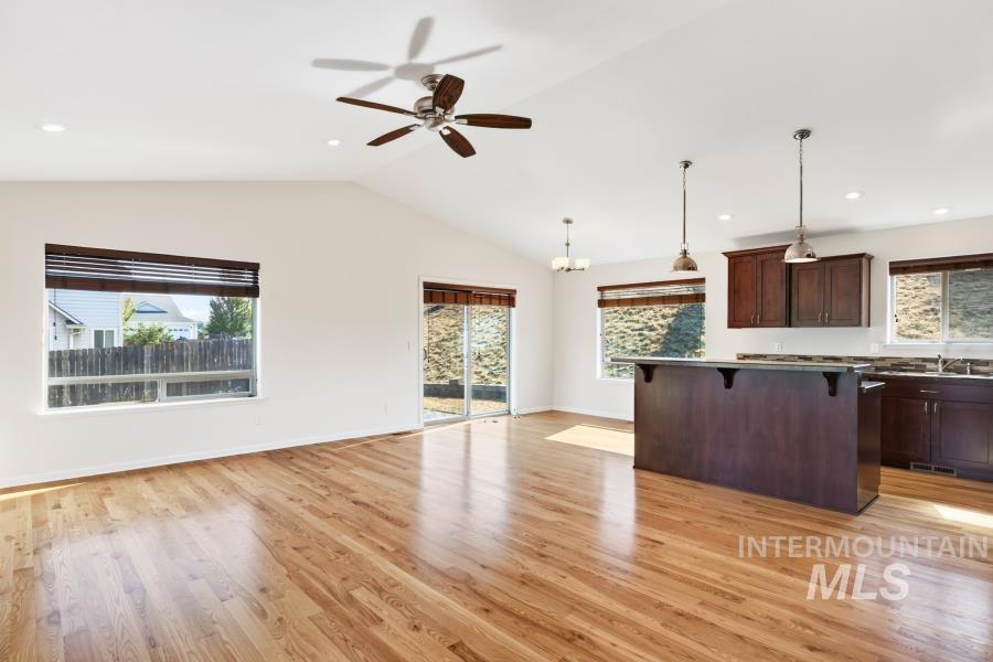 2621 Granville St., Moscow, Idaho 83843, 3 Bedrooms, 2.5 Bathrooms, Residential For Sale, Price $535,000, 98999183