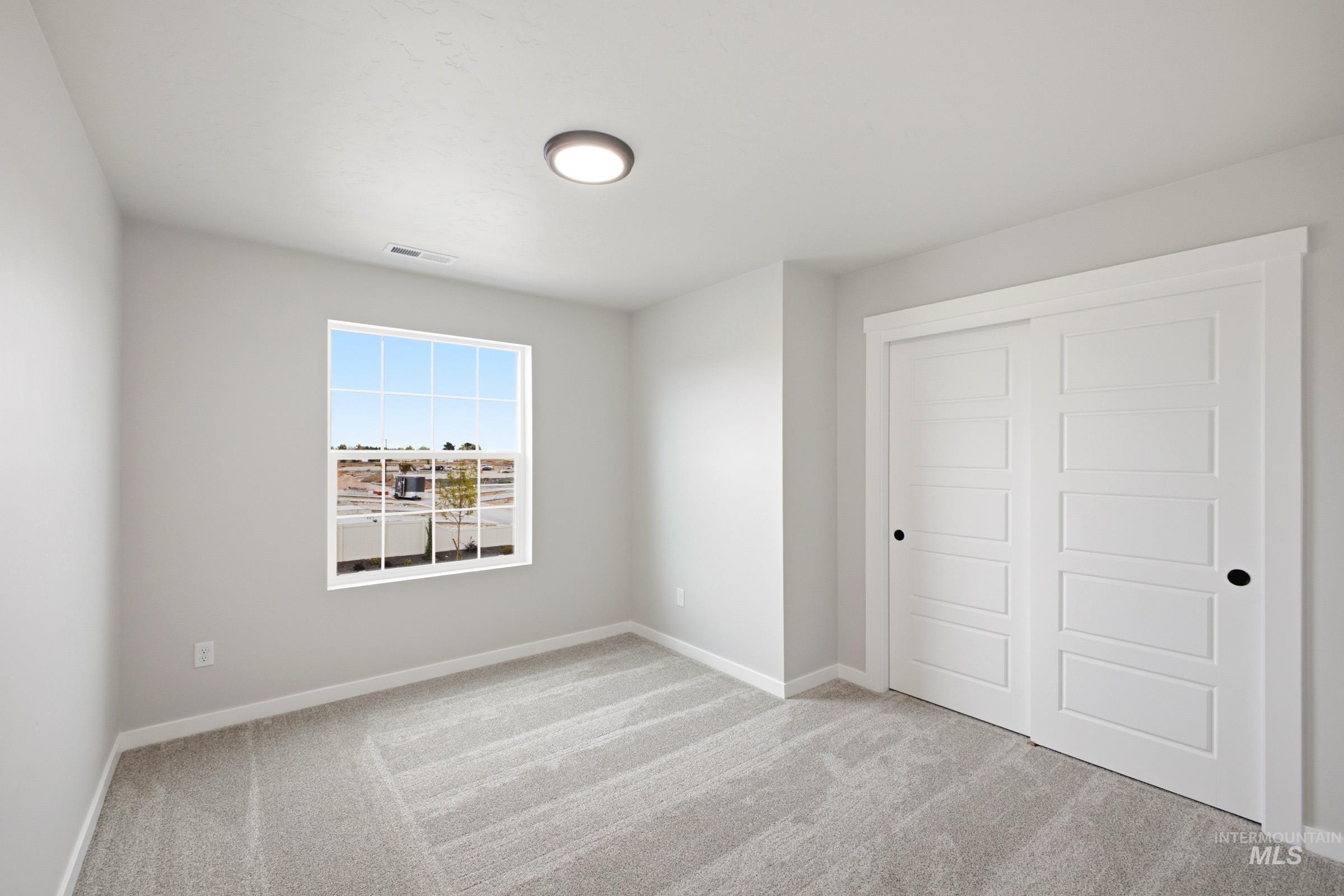 1387 W Braden Dr, Meridian, Idaho 83642, 3 Bedrooms, 2.5 Bathrooms, Residential For Sale, Price $469,990,MLS 98999185