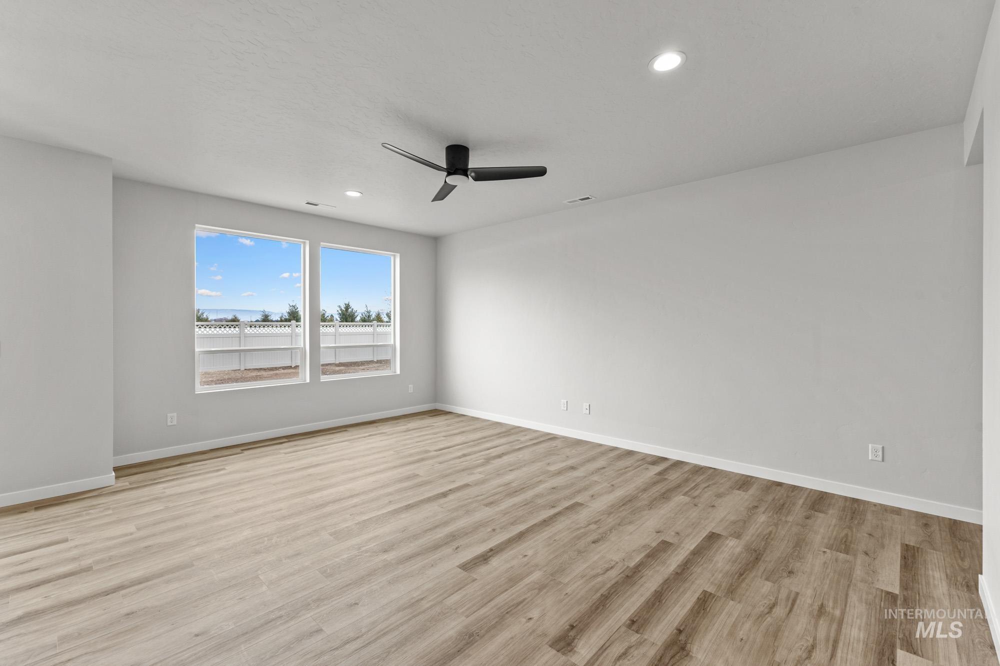 1387 W Braden Dr, Meridian, Idaho 83642, 3 Bedrooms, 2.5 Bathrooms, Residential For Sale, Price $469,990, 98999185