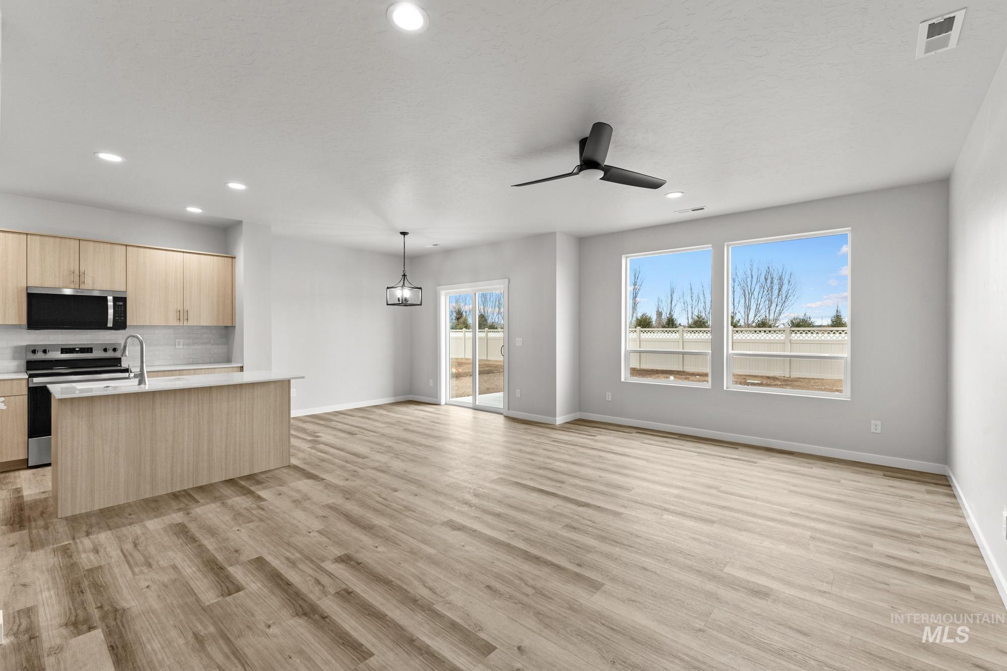 1387 W Braden Dr, Meridian, Idaho 83642, 3 Bedrooms, 2.5 Bathrooms, Residential For Sale, Price $469,990, 98999185
