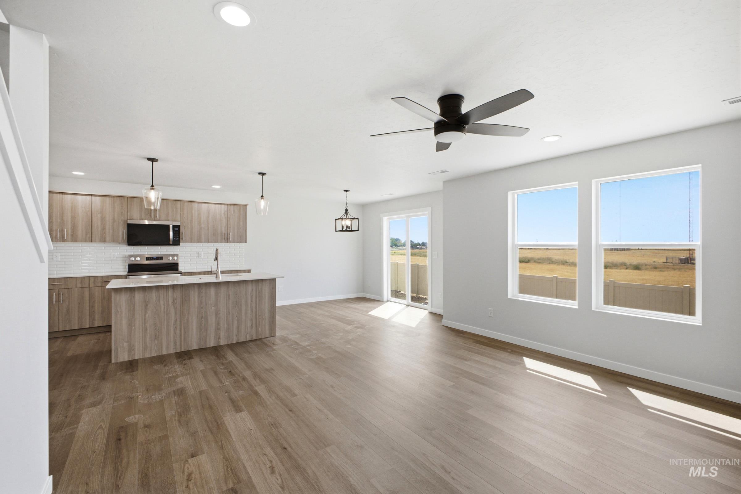 1437 W Braden Dr, Meridian, Idaho 83642, 3 Bedrooms, 2.5 Bathrooms, Residential For Sale, Price $478,990,MLS 98999187