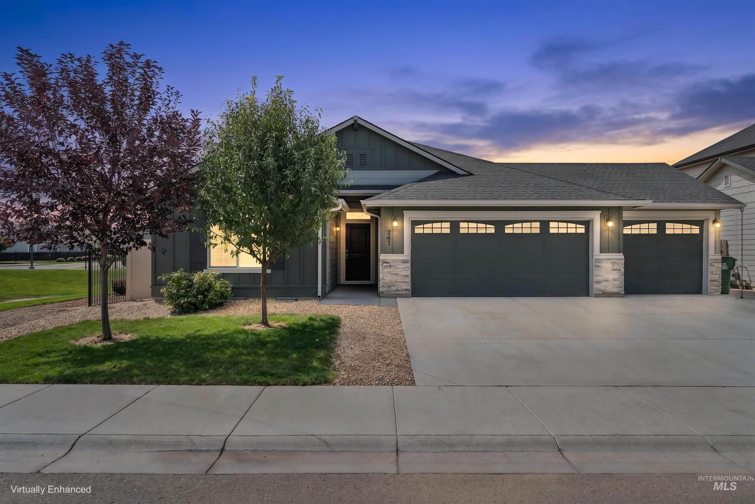 241 S Iceberg Lake Ave, Meridian, Idaho 83642, 4 Bedrooms, 2 Bathrooms, Residential For Sale, Price $539,900,MLS 98999207