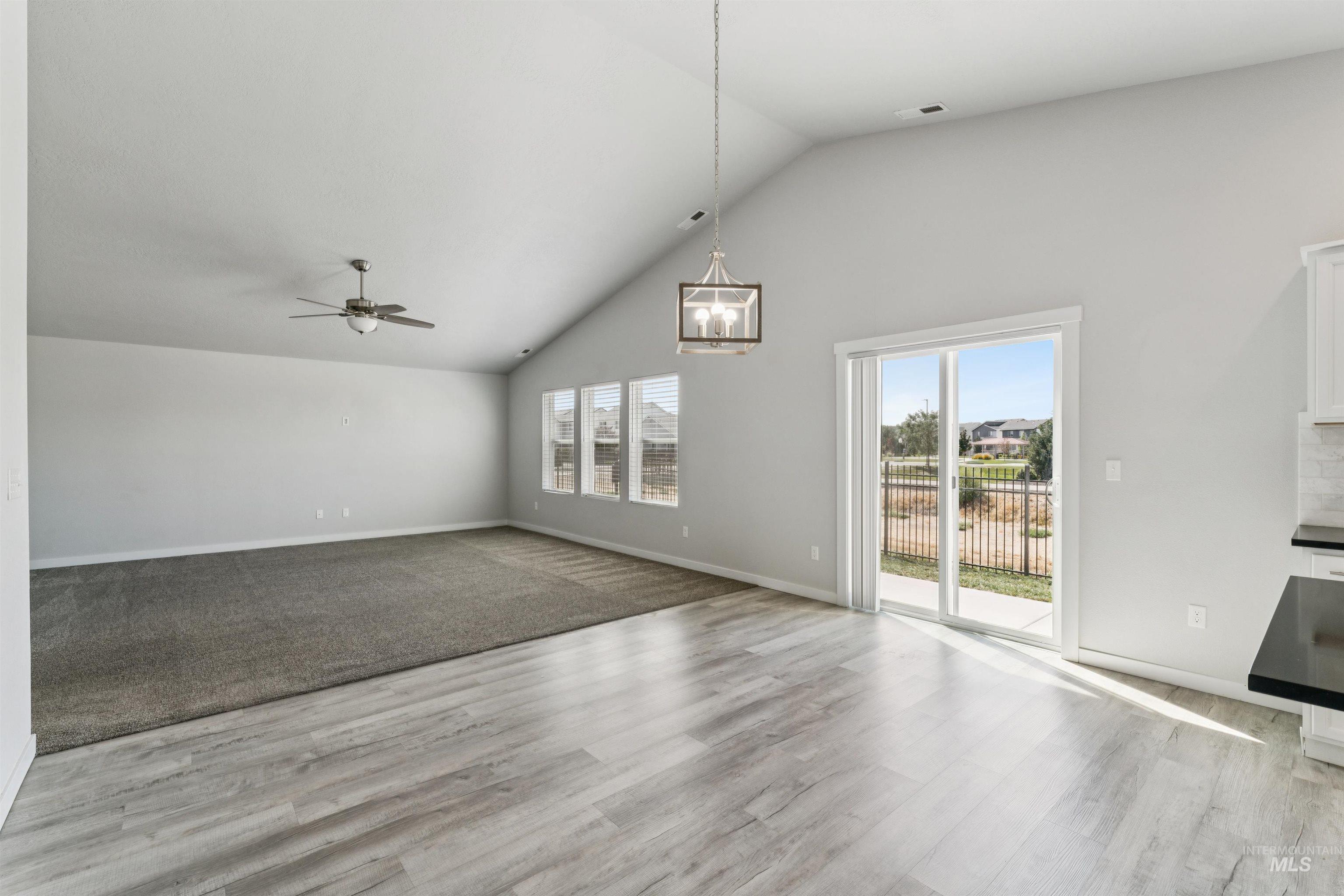 241 S Iceberg Lake Ave, Meridian, Idaho 83642, 4 Bedrooms, 2 Bathrooms, Residential For Sale, Price $539,900,MLS 98999207