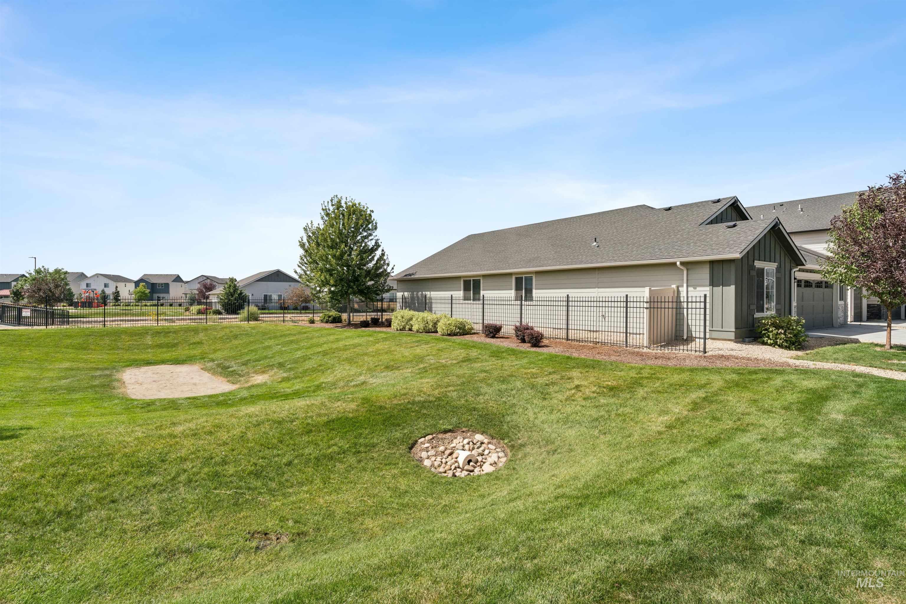 241 S Iceberg Lake Ave, Meridian, Idaho 83642, 4 Bedrooms, 2 Bathrooms, Residential For Sale, Price $539,900,MLS 98999207
