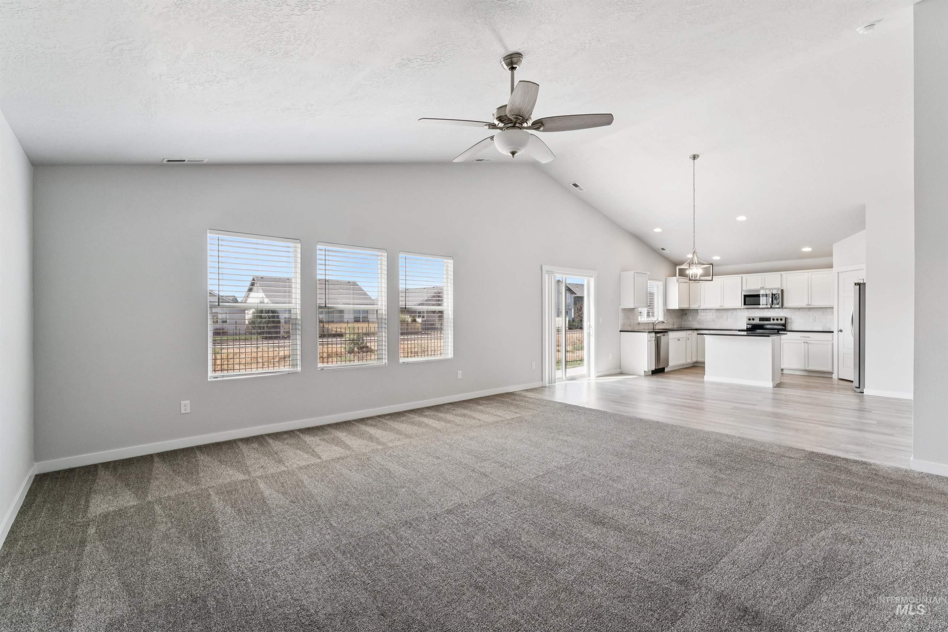 241 S Iceberg Lake Ave, Meridian, Idaho 83642, 4 Bedrooms, 2 Bathrooms, Residential For Sale, Price $539,900,MLS 98999207