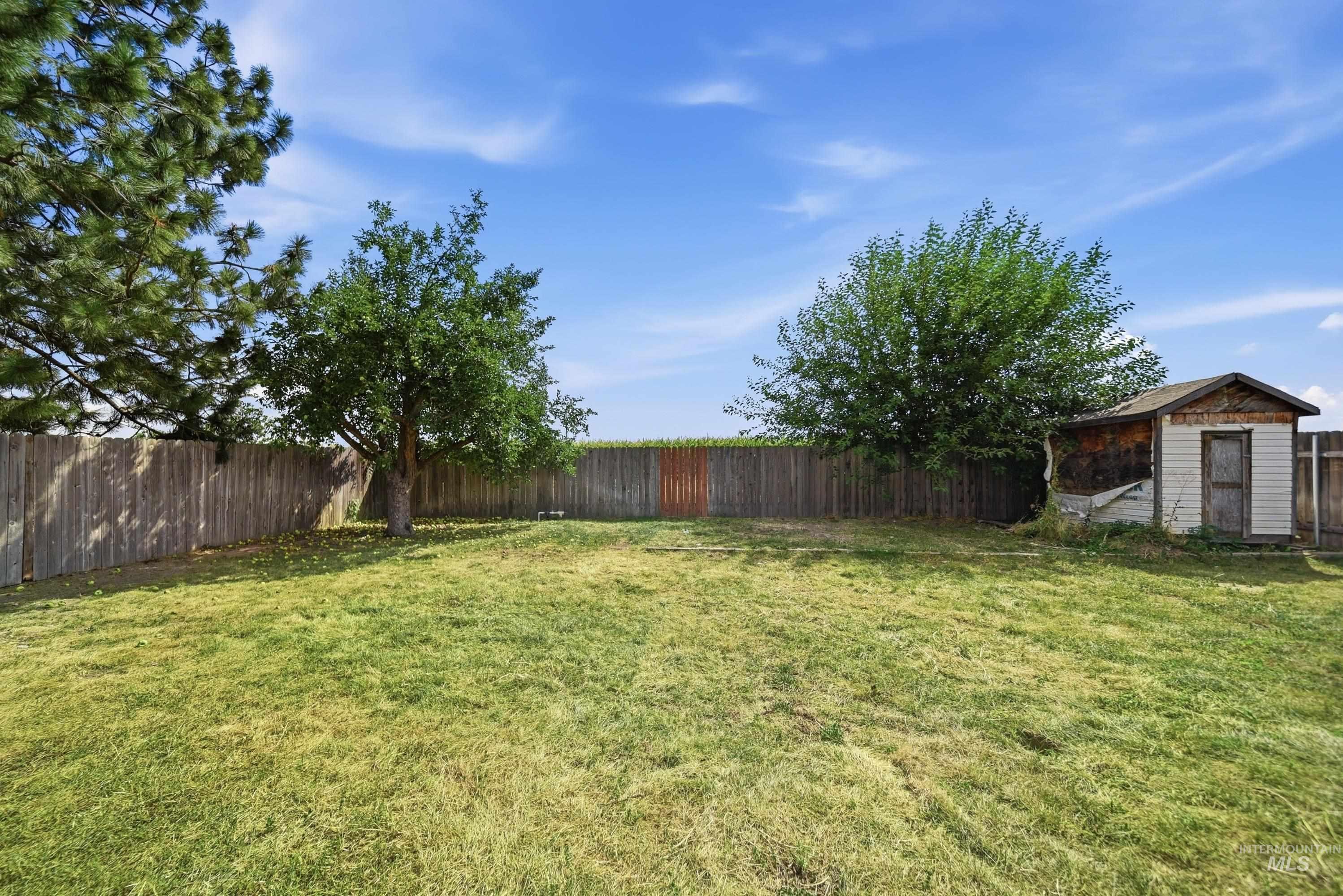125 Donna Dr, Middleton, Idaho 83644, 3 Bedrooms, 1 Bathroom, Residential For Sale, Price $315,000,MLS 98999209
