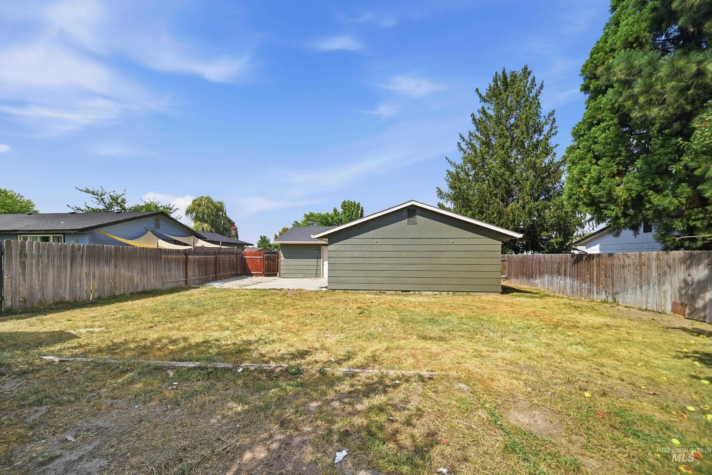 125 Donna Dr, Middleton, Idaho 83644, 3 Bedrooms, 1 Bathroom, Residential For Sale, Price $315,000,MLS 98999209