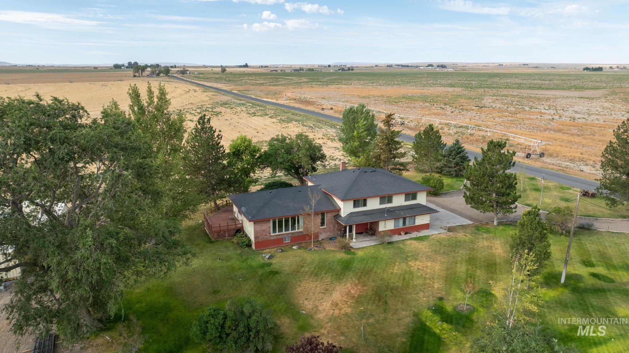 3462 N 2500 E, Twin Falls, Idaho 83301, 4 Bedrooms, 3 Bathrooms, Farm & Ranch For Sale, Price $3,321,000, 98999214