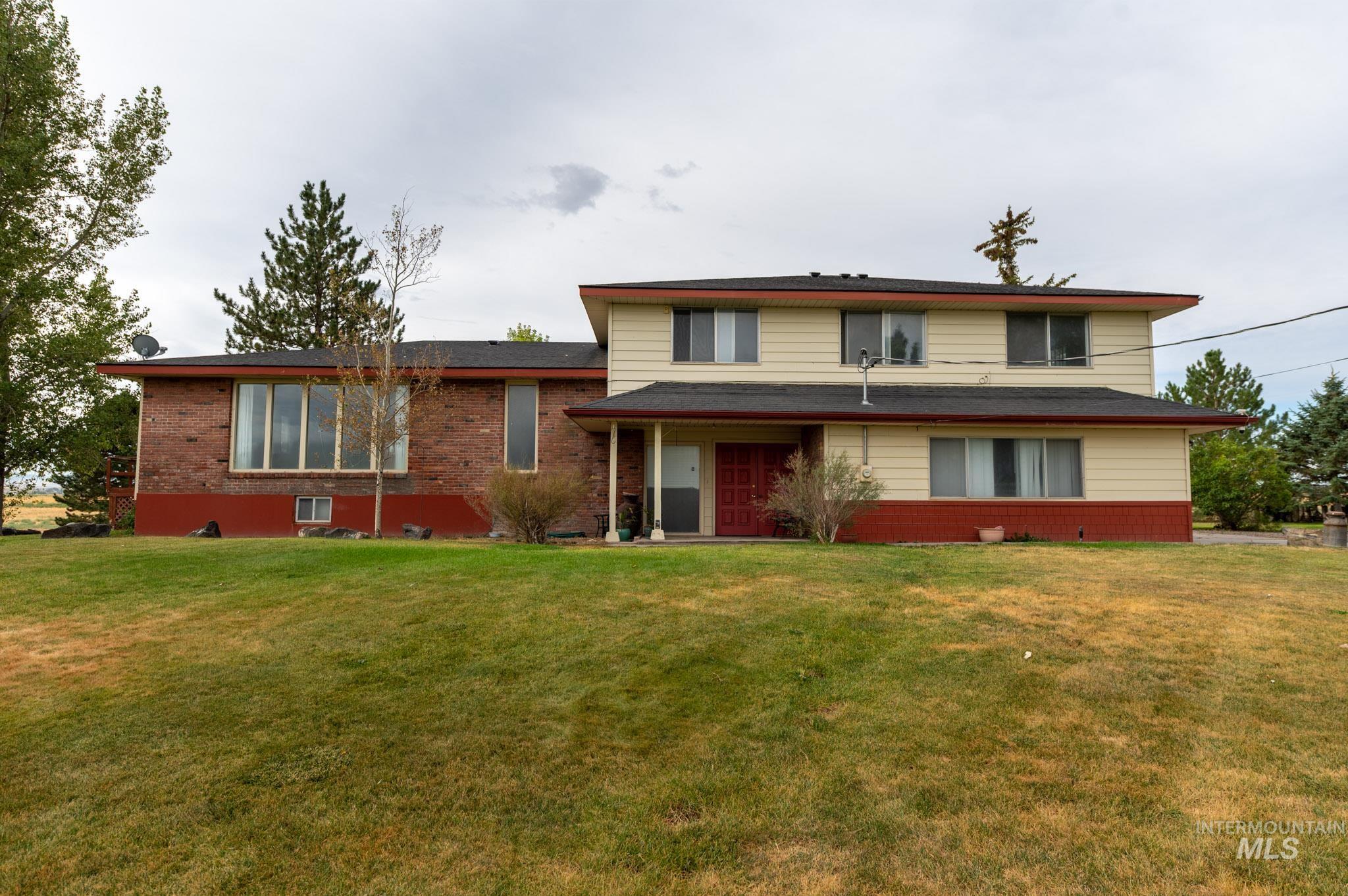 3462 N 2500 E, Twin Falls, Idaho 83301, 4 Bedrooms, 3 Bathrooms, Farm & Ranch For Sale, Price $3,321,000, 98999214
