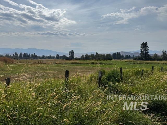 46641 Fish Lake Rd, Halfway, Oregon 97834, 3 Bedrooms, 2 Bathrooms, Farm & Ranch For Sale, Price $669,900, 98999218