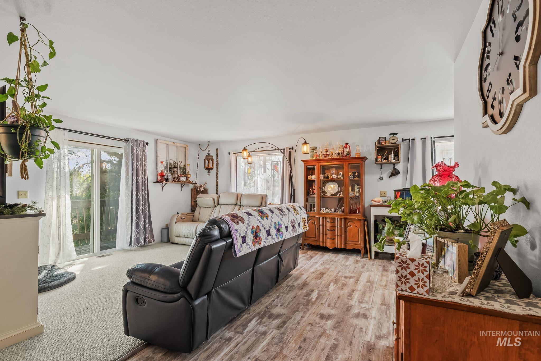 1071 Post Lane, Clarkston, Washington 99403, 2 Bedrooms, 1.5 Bathrooms, Residential Income For Sale, Price $550,000, 98999222