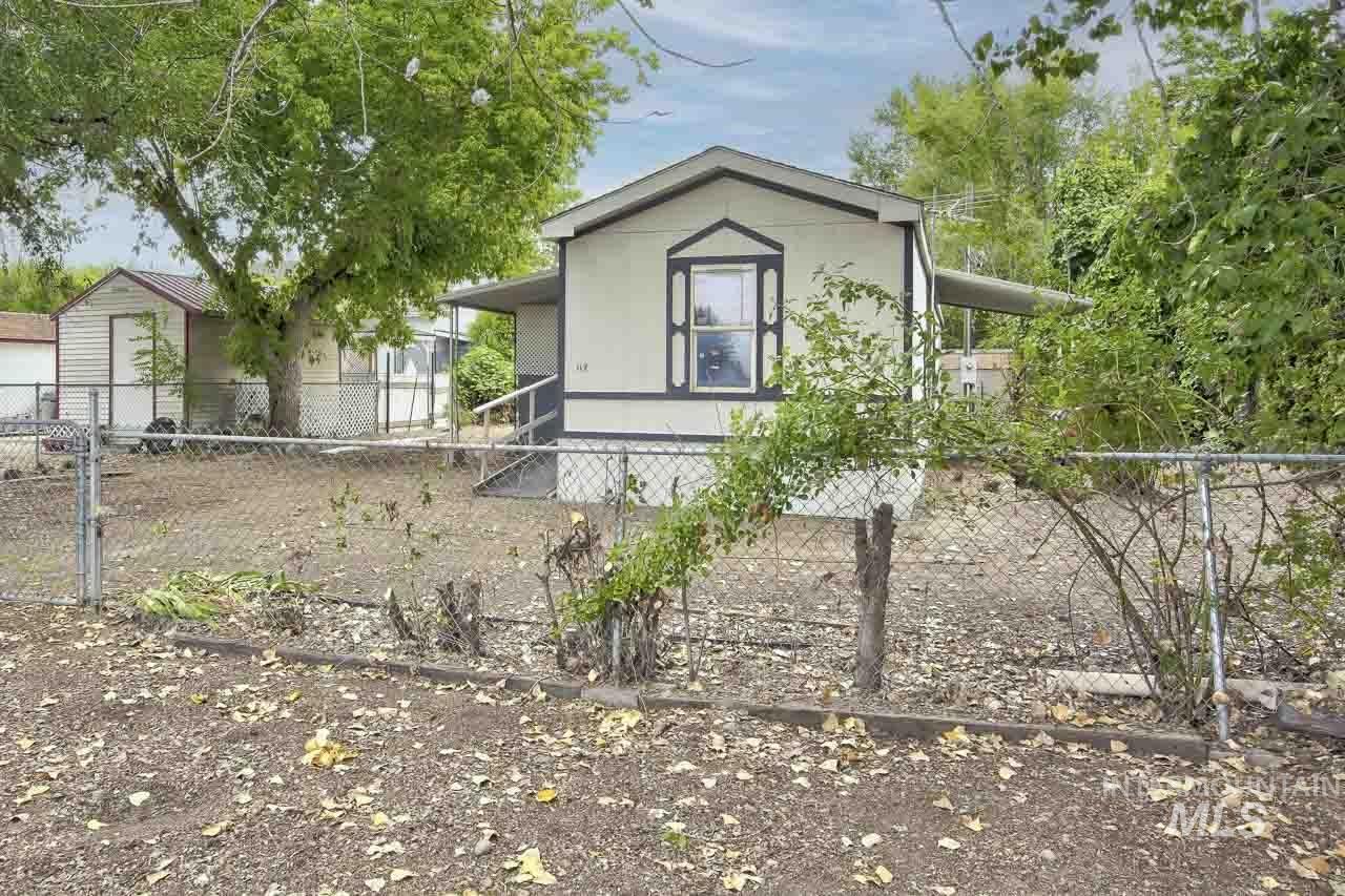 117 Joliet Street, Caldwell, Idaho 83605, 3 Bedrooms, 2 Bathrooms, Residential For Sale, Price $254,900,MLS 98999223