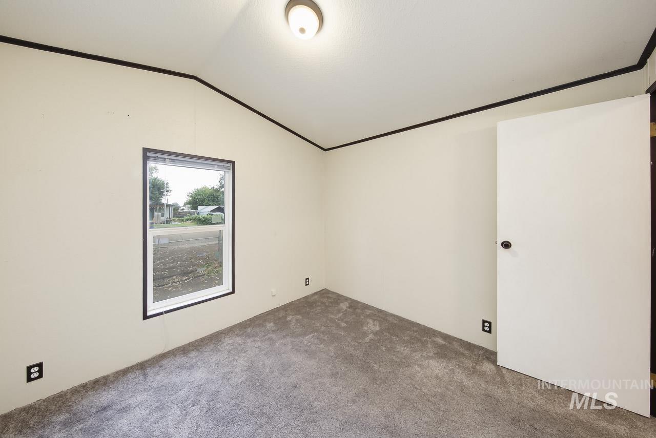 117 Joliet Street, Caldwell, Idaho 83605, 3 Bedrooms, 2 Bathrooms, Residential For Sale, Price $254,900,MLS 98999223