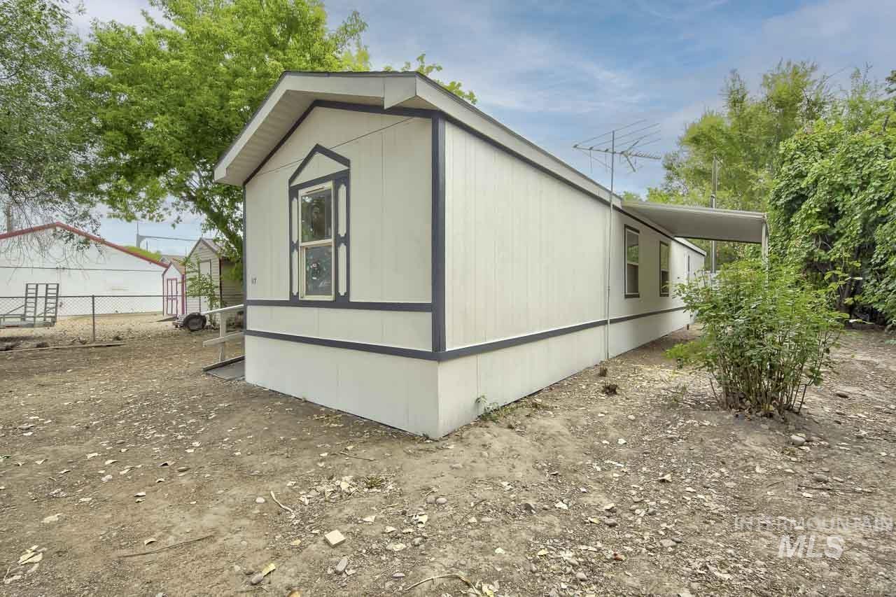 117 Joliet Street, Caldwell, Idaho 83605, 3 Bedrooms, 2 Bathrooms, Residential For Sale, Price $254,900,MLS 98999223