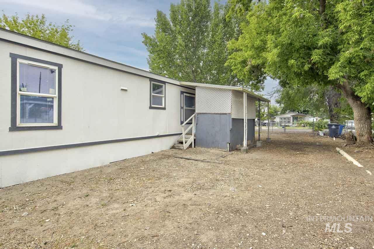 117 Joliet Street, Caldwell, Idaho 83605, 3 Bedrooms, 2 Bathrooms, Residential For Sale, Price $254,900,MLS 98999223