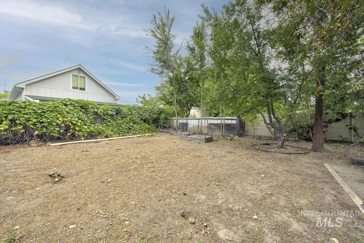 117 Joliet Street, Caldwell, Idaho 83605, 3 Bedrooms, 2 Bathrooms, Residential For Sale, Price $254,900,MLS 98999223
