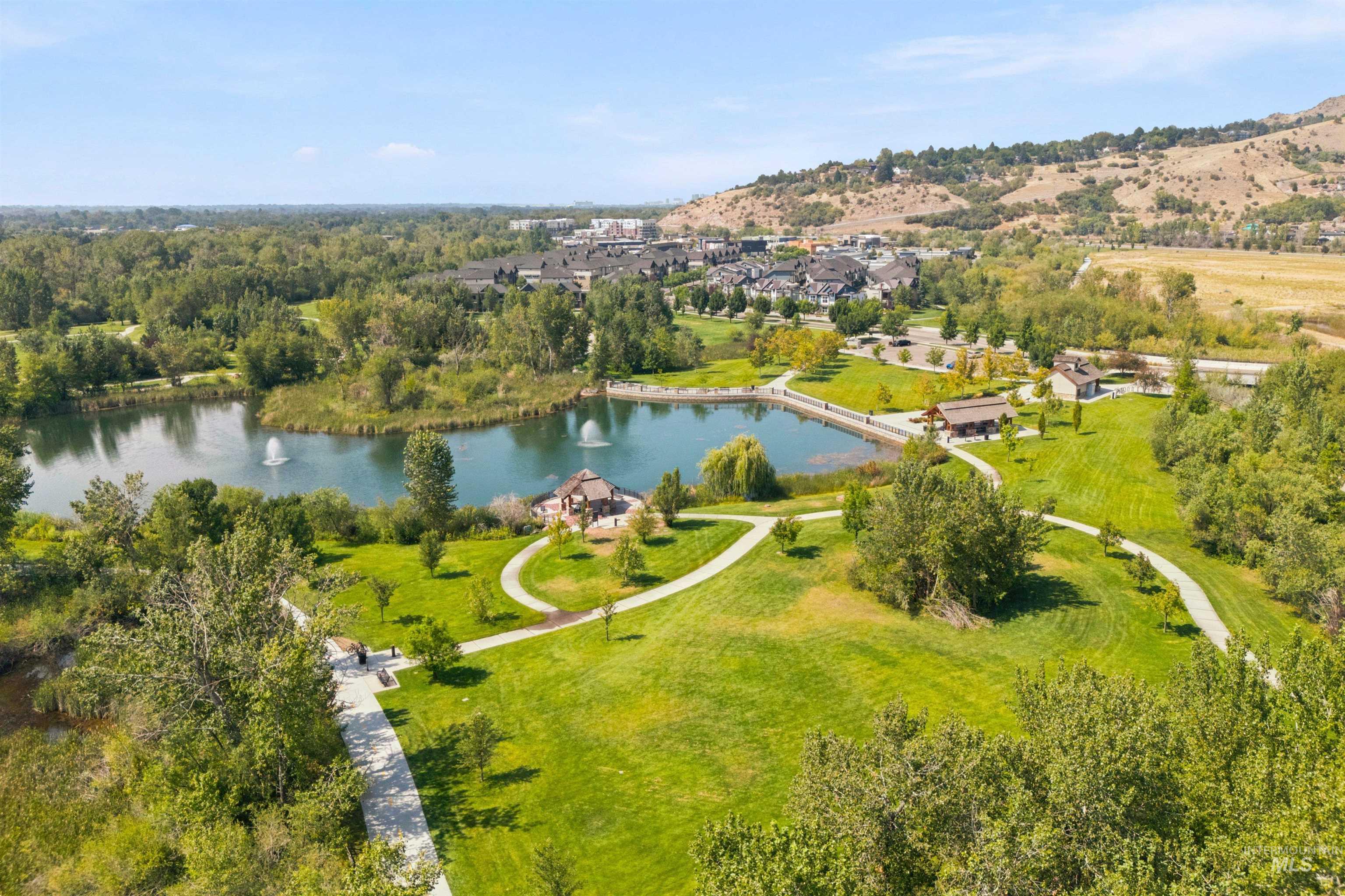 3341 S Old Hickory Way, Boise, Idaho 83716, 3 Bedrooms, 2.5 Bathrooms, Residential For Sale, Price $679,900,MLS 98999234