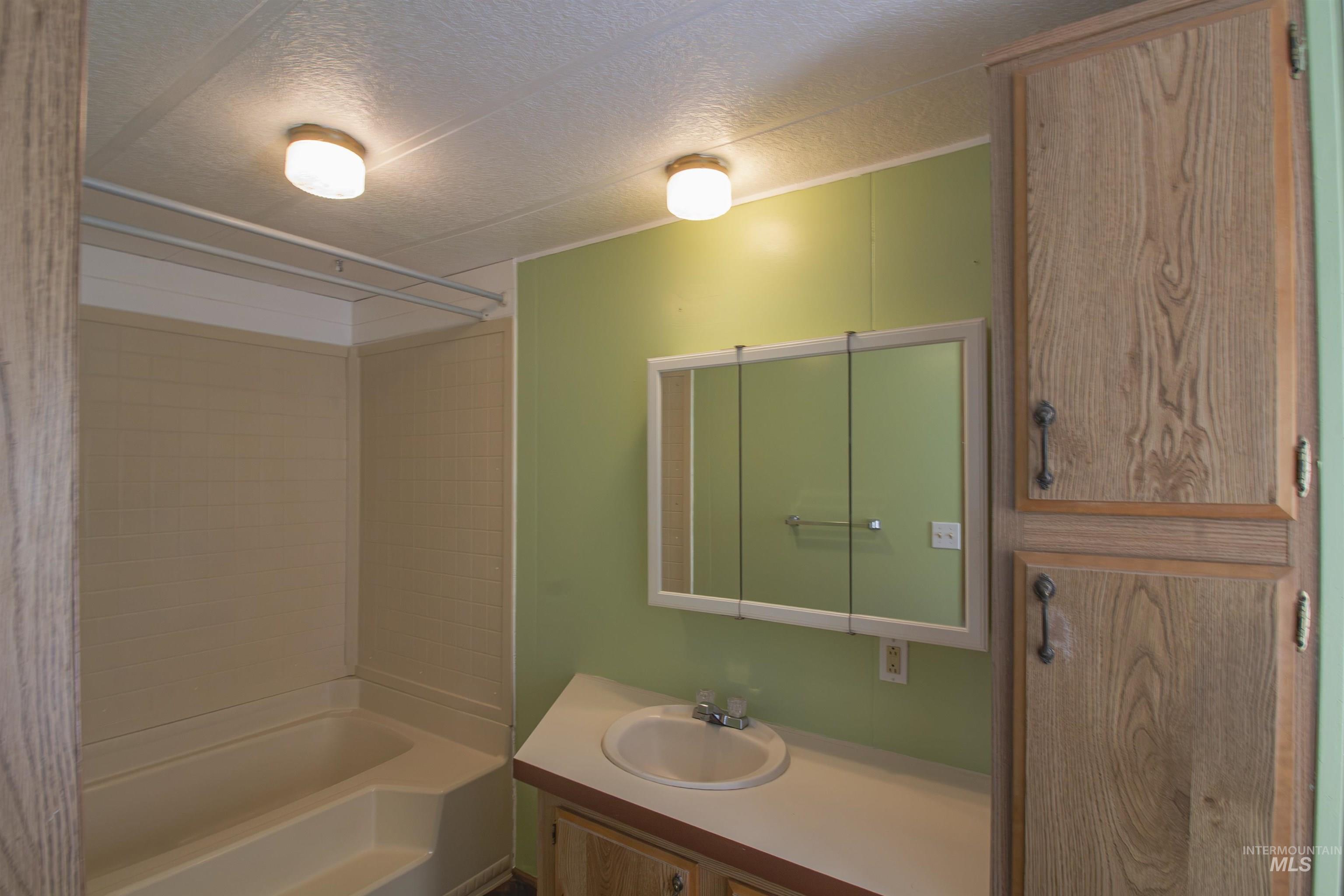 3100 Alden Road, Fruitland, Idaho 83619, 2 Bedrooms, 2 Bathrooms, Residential For Sale, Price $83,999,MLS 98999243