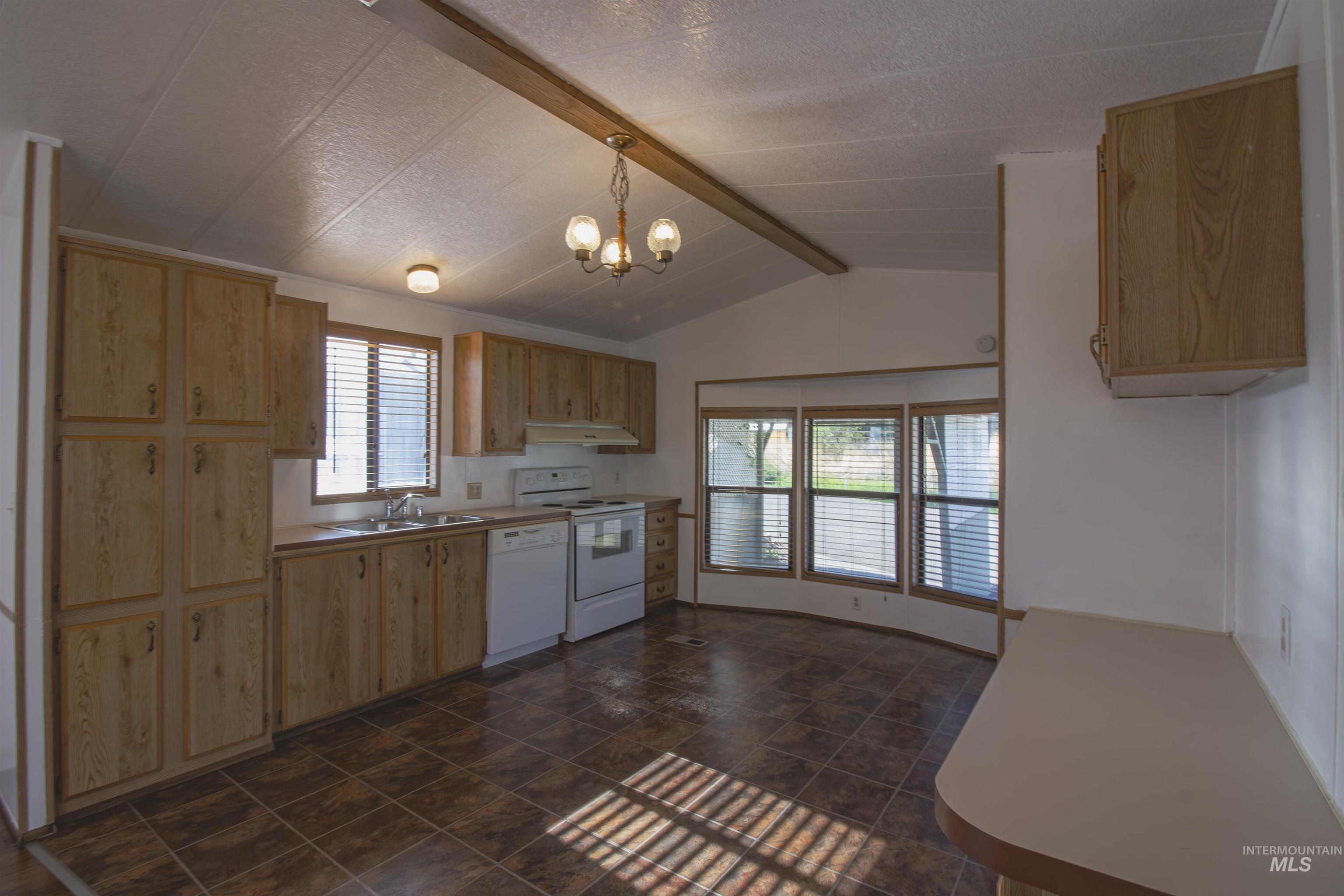 3100 Alden Road, Fruitland, Idaho 83619, 2 Bedrooms, 2 Bathrooms, Residential For Sale, Price $83,999,MLS 98999243