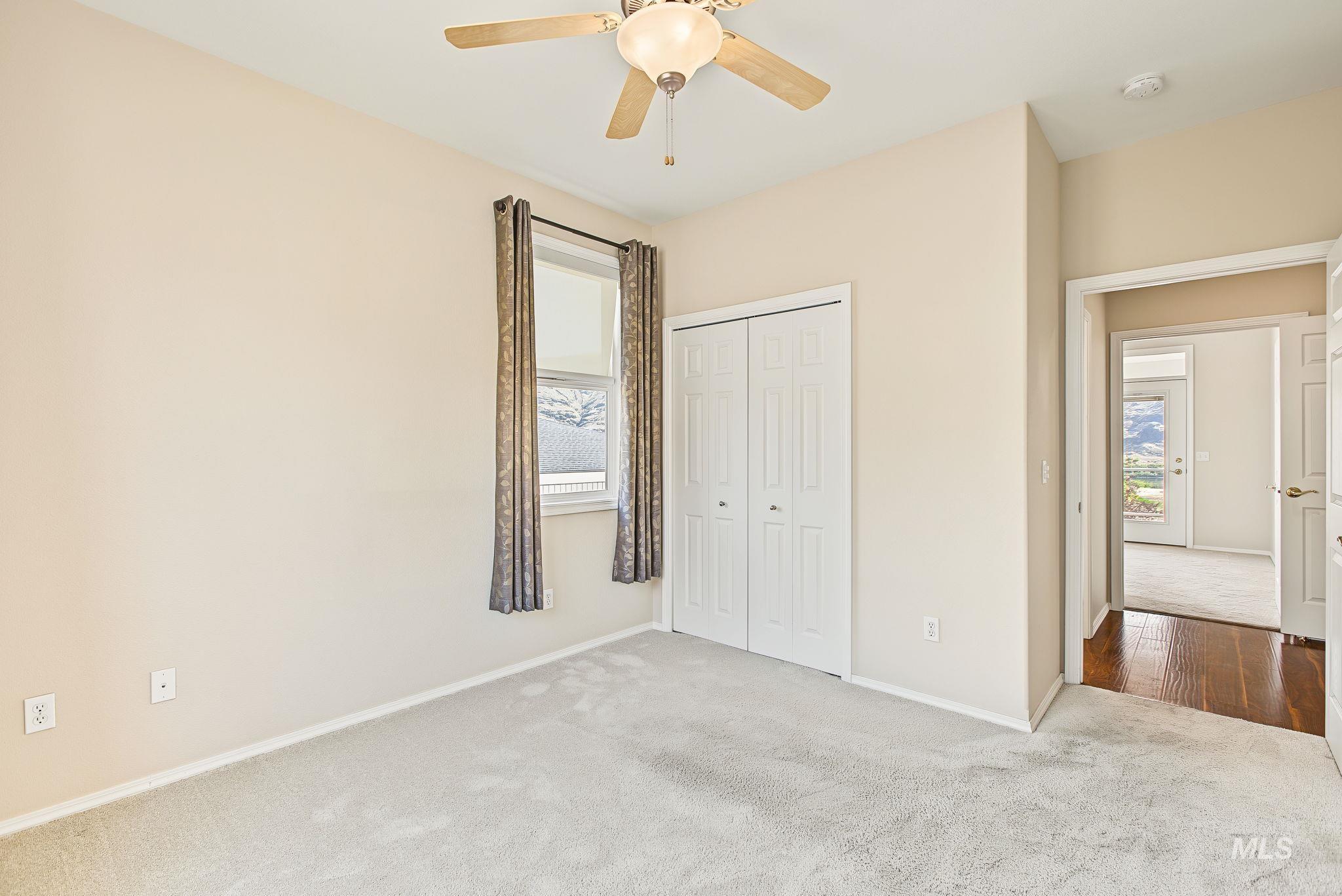 33 Riverpointe Dr., Asotin, Washington 99402, 3 Bedrooms, 2 Bathrooms, Residential For Sale, Price $599,500,MLS 98999244