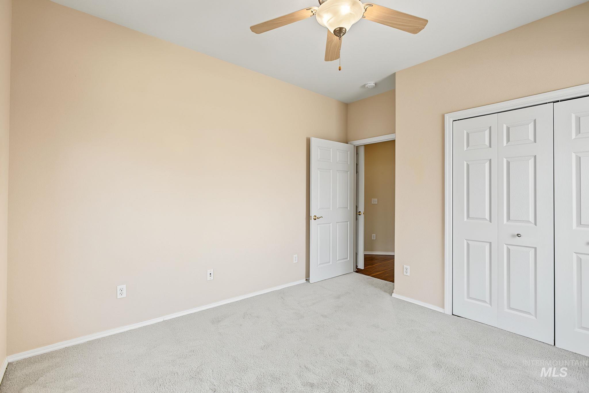 33 Riverpointe Dr., Asotin, Washington 99402, 3 Bedrooms, 2 Bathrooms, Residential For Sale, Price $599,500,MLS 98999244