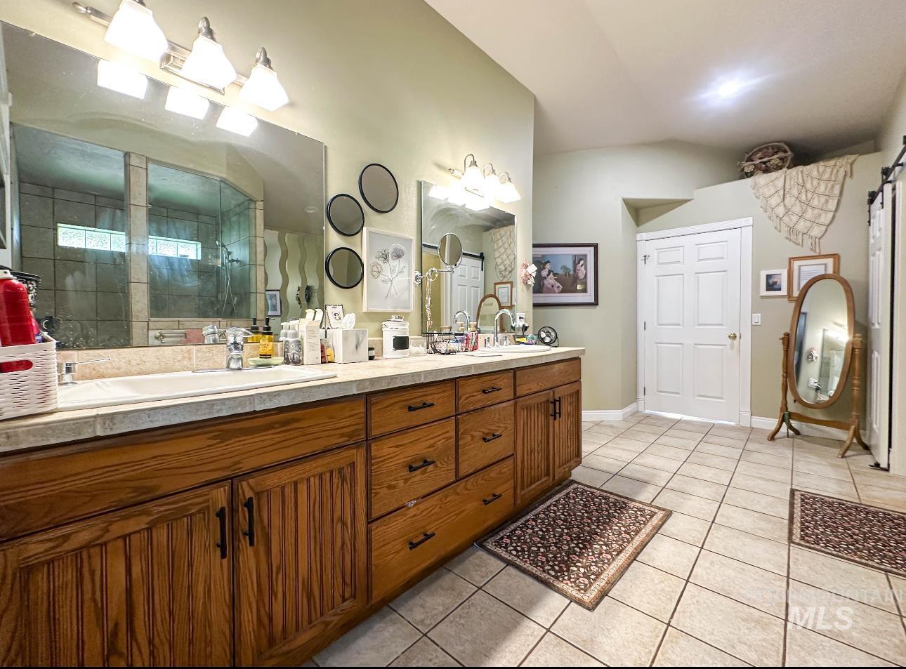 535 S 100 E (Lots 4, 5, 6), Jerome, Idaho 83338, 3 Bedrooms, 2.5 Bathrooms, Residential For Sale, Price $1,170,000, 98999245