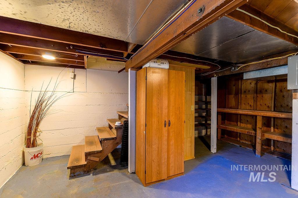 1670 Flannigan Crk Rd, Potlatch, Idaho 83855, 3 Bedrooms, 2 Bathrooms, Residential For Sale, Price $529,000,MLS 98999246